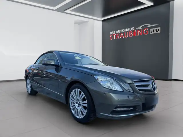 Mercedes-Benz E 200 CGI Cabrio LEDER*KLIMAAUTO*SHZG*SCHECKHEFT