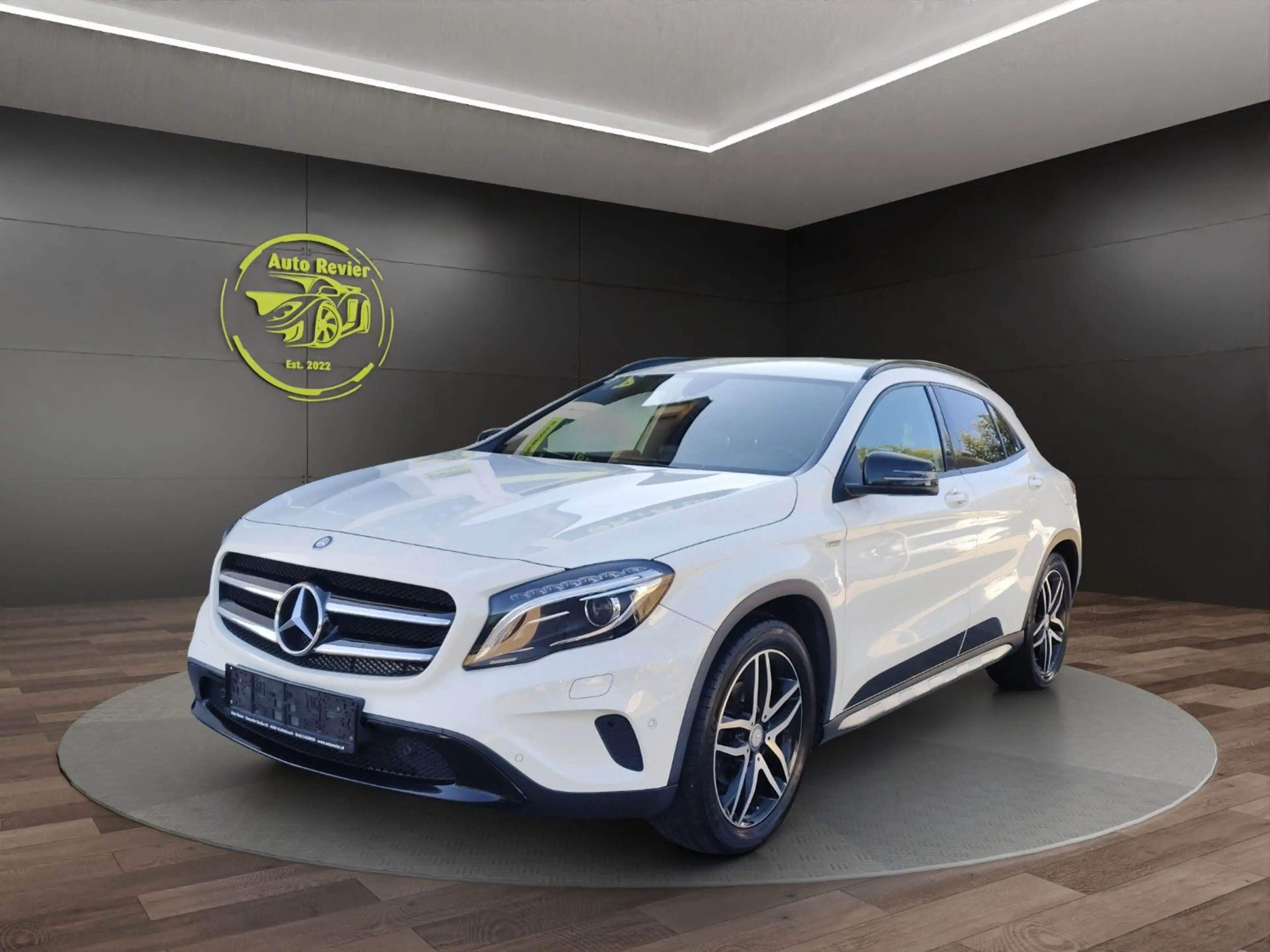 Mercedes-Benz GLA 200 GLA-Klasse GLA 200 CDI d Urban 4Matic Activity Edi