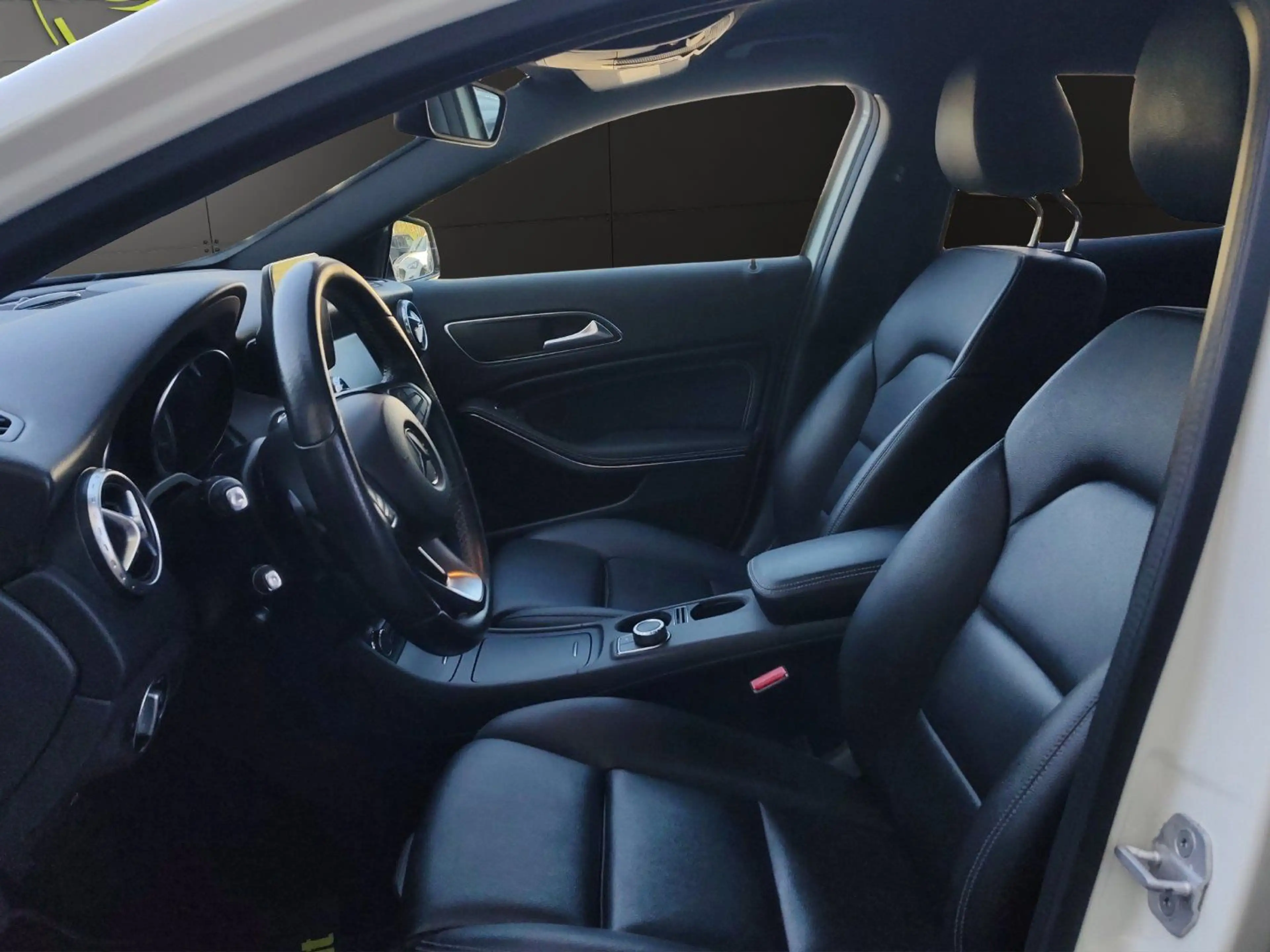 Mercedes-Benz GLA 200 GLA-Klasse GLA 200 CDI d Urban 4Matic Activity Edi — photo 10