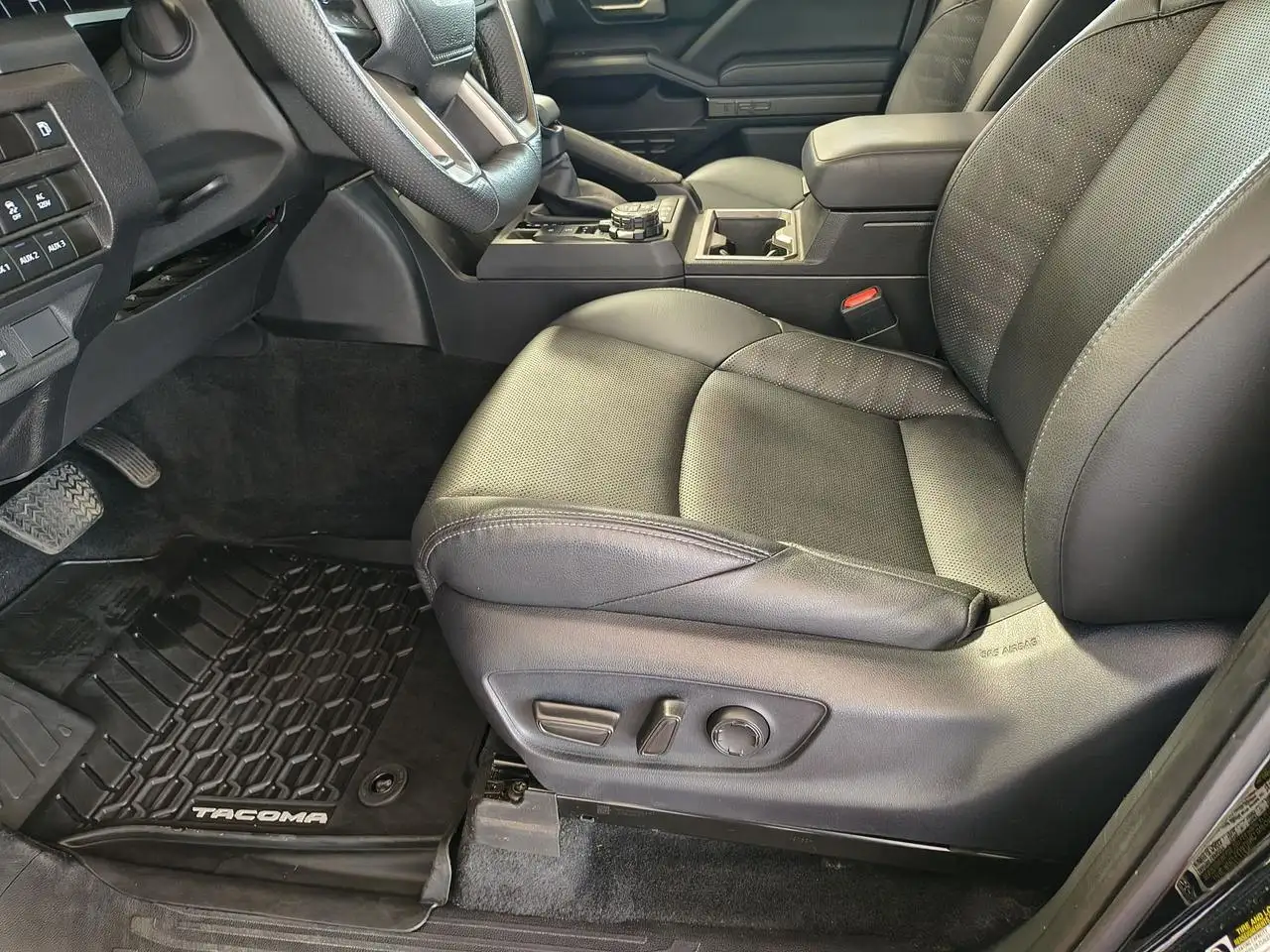 Toyota Tacoma снимка Toyota Tacoma