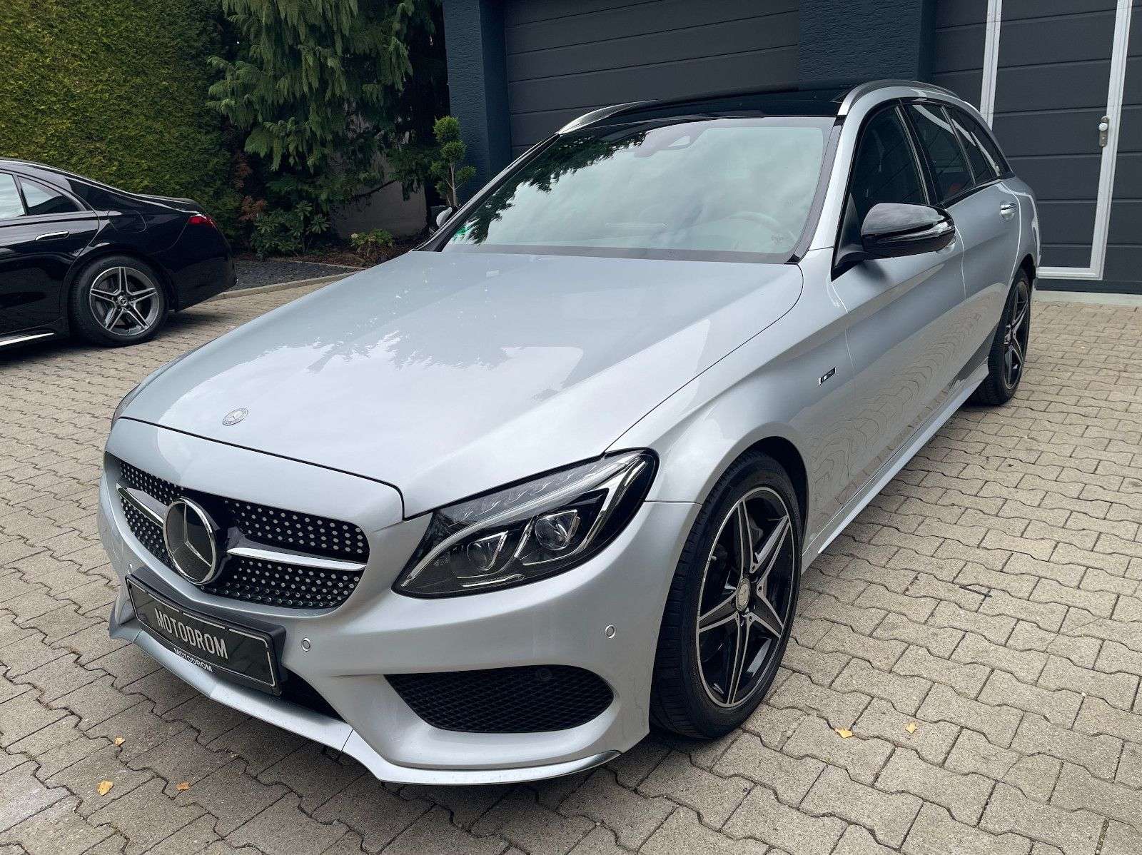 Mercedes-Benz C 43 AMG