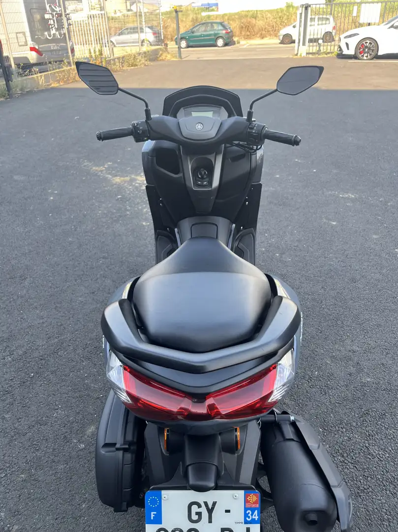 Yamaha NMAX Gris - 2