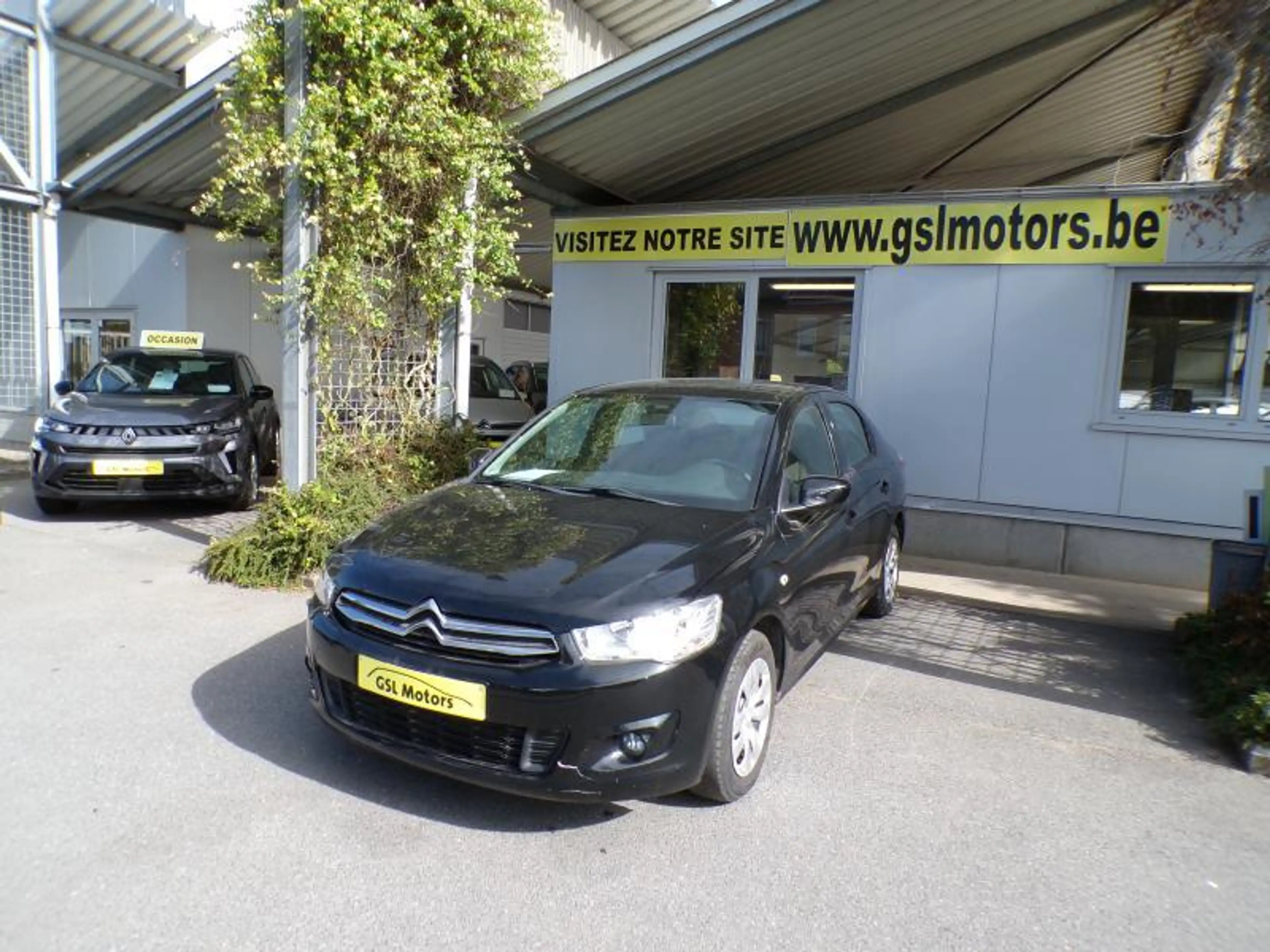 Citroen C-Elysée 1.6 99cv noir 07/17 Airco Bluetooth Capteurs