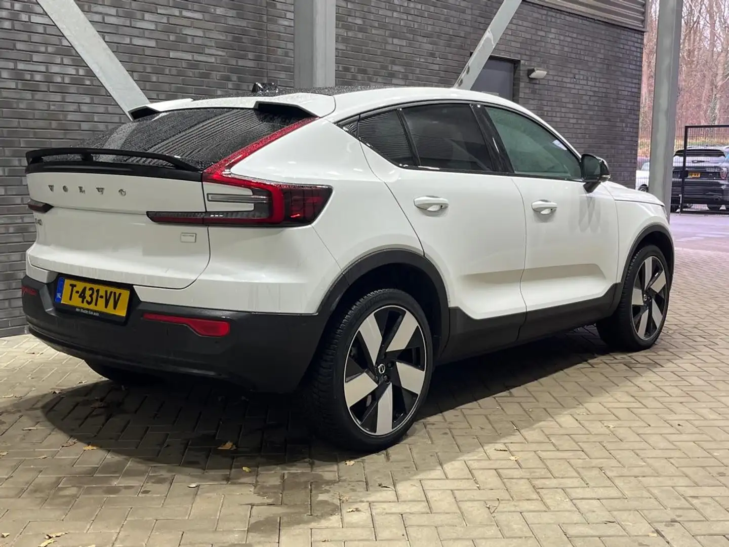 Volvo C40 Recharge Ultimate 69 kWh | Incl. BTW | Panoramadak Blanc - 2