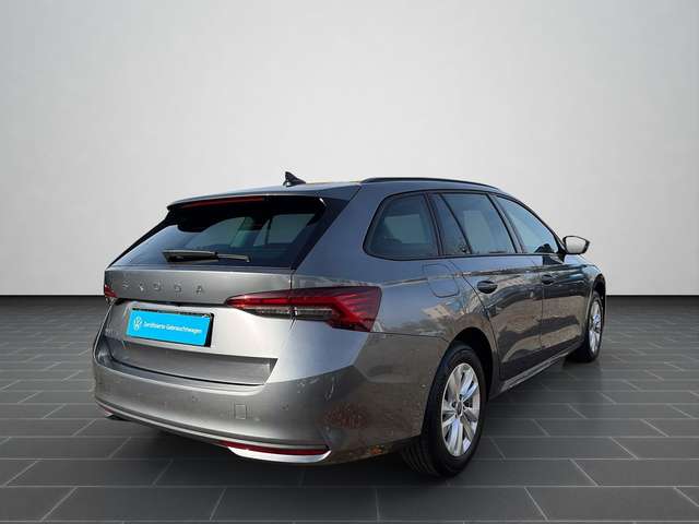 Skoda Octavia Combi 1.5 eTSI DSG Selection LED+ACC+Kam