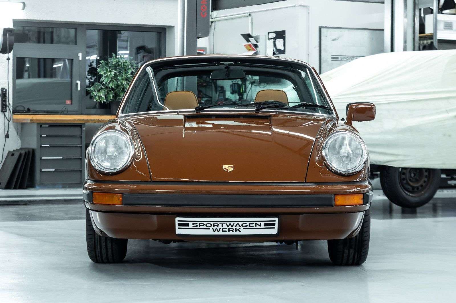 Second hand Porsche 911 
