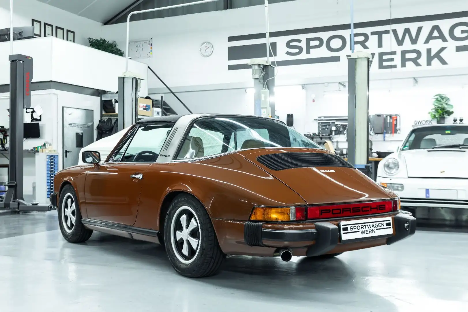 Porsche 911 S Targa 2,7 I Restauriert I Top Zustand Braun - 2