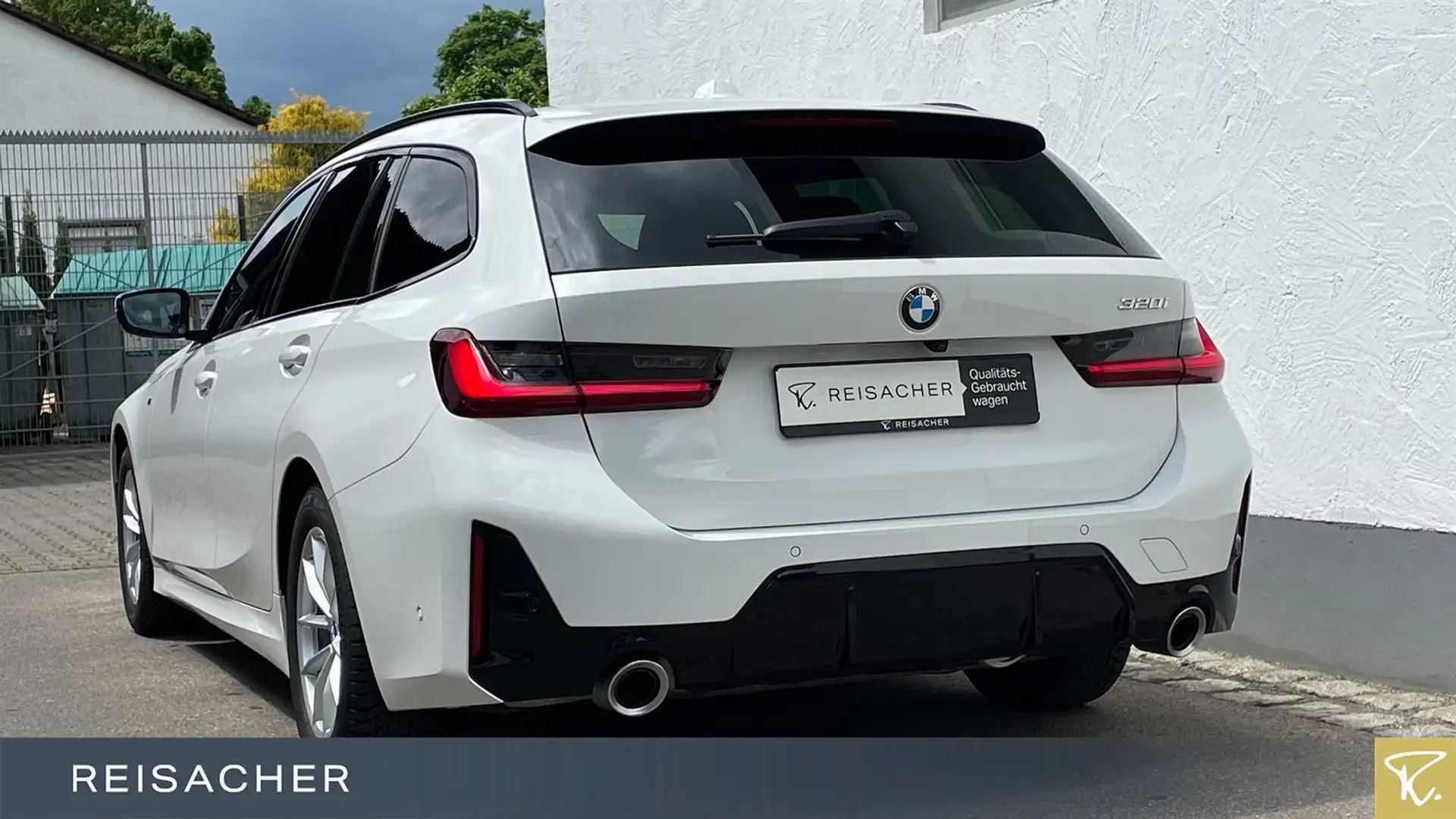 BMW 320 i A Tou M-Sport,AHK,el.Sitz+Mem,Autom Blanc - 2