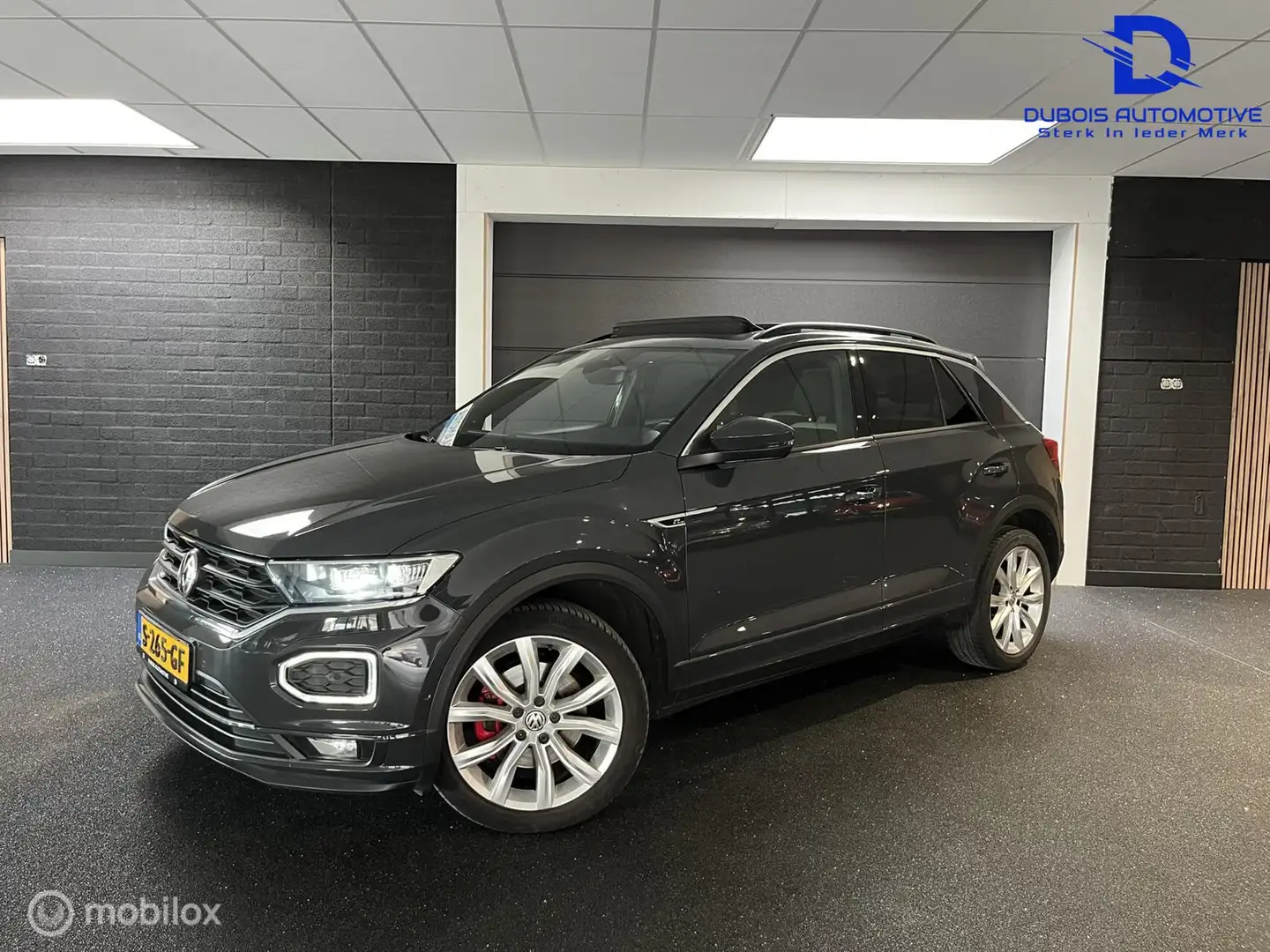 Volkswagen T-Roc 1.5 TSI 2X R-LINE|BEATS|PANO|VIRT.COCKPIT Grijs - 2