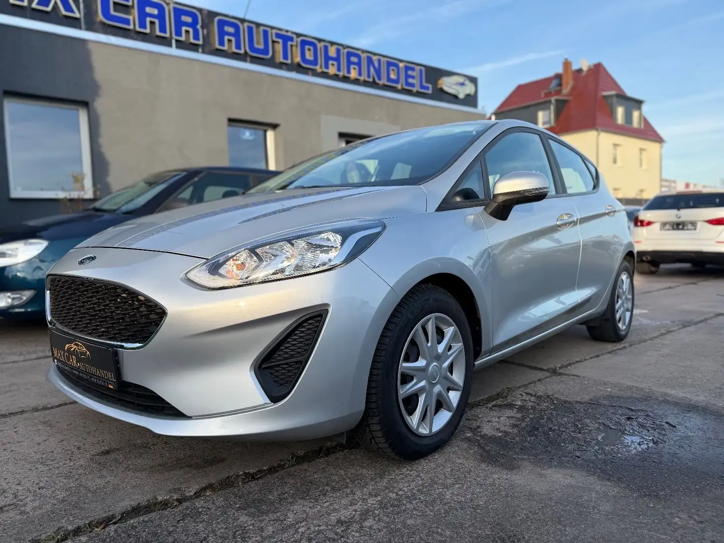 Ford Fiesta Trend Silber - 2