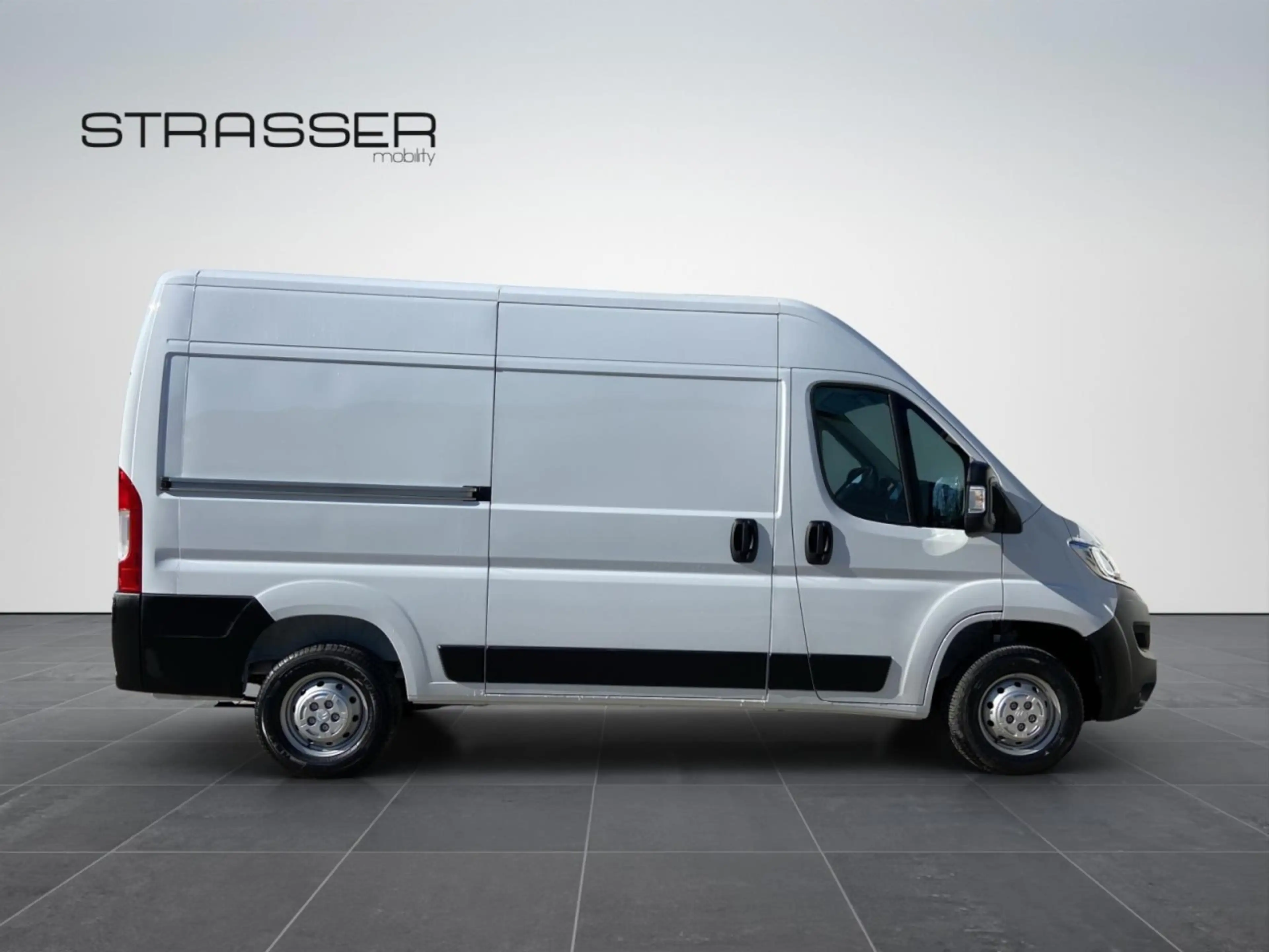 Citroen Jumper 30 L2H2 Control BlueHDi 120 Start+Stop Klima — photo 13
