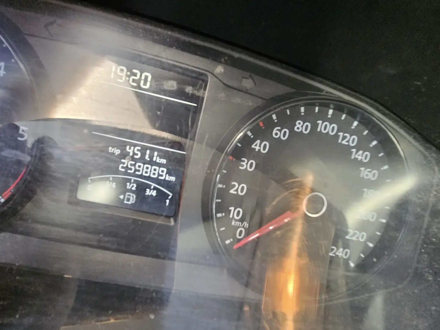 Volkswagen T6 Transporter - 2