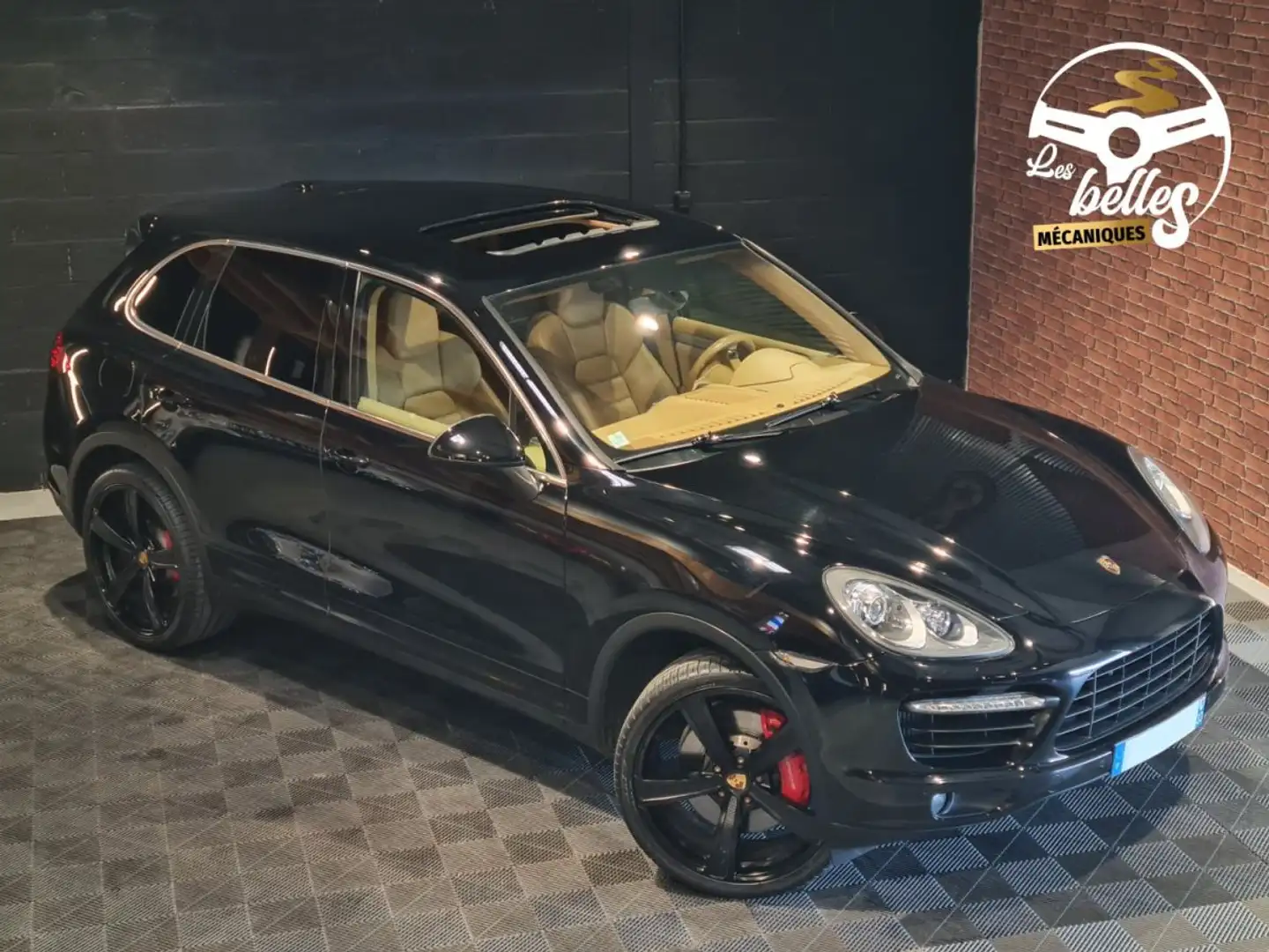 Porsche Cayenne 958.1 TURBO 4.8L V8 500cv BVA TIPTRONIC Noir - 2