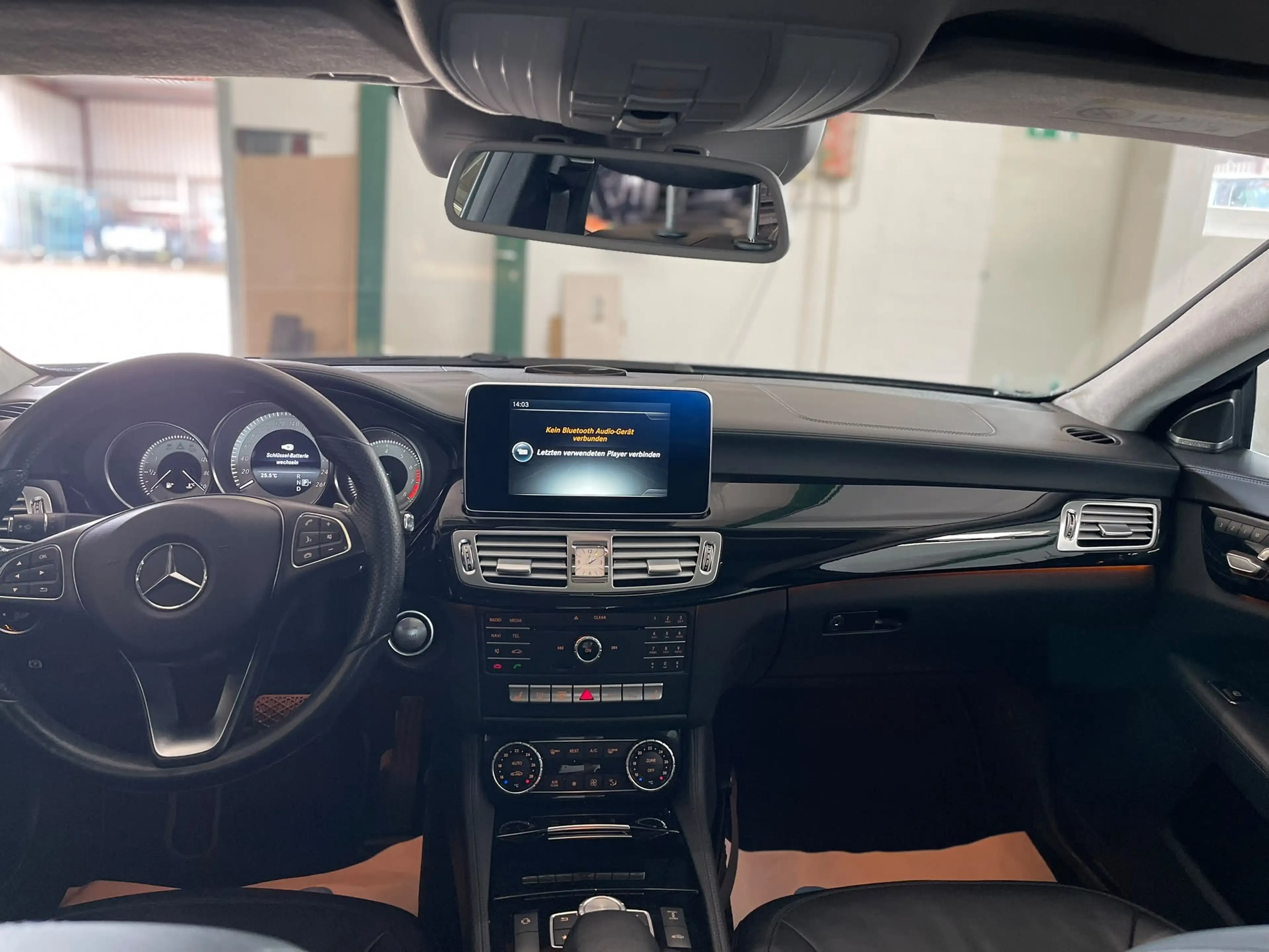 Mercedes-Benz CLS 400 CLS 400 7G-TRONIC*EGSD*360*H&K*DISTR*STNDHZ*KEYGO*TOP — photo 14