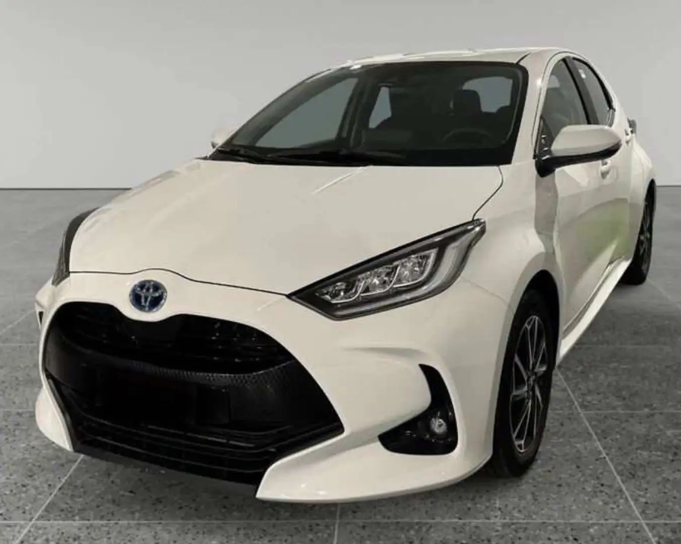 Toyota Yaris Yaris 1.5h Active AUTO A NOLEGGIO Weiß - 2