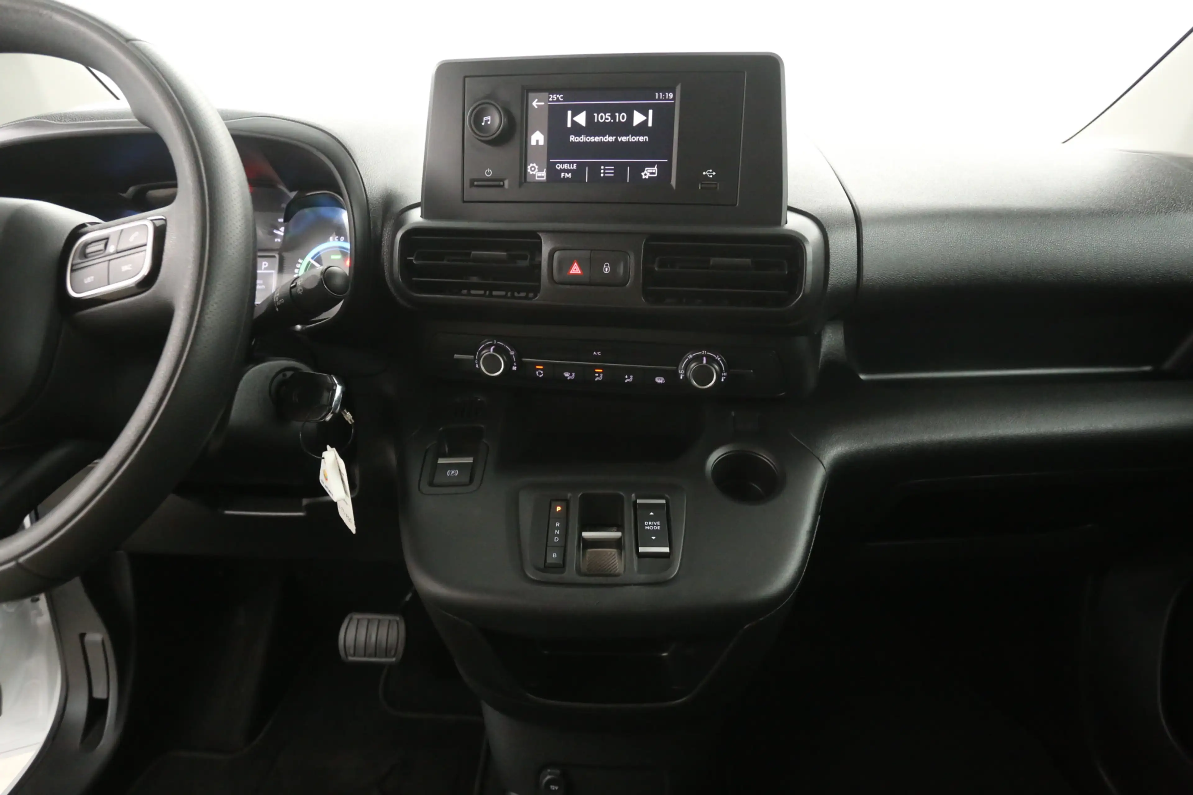 Peugeot Partner e-Partner Citroën e-Berlingo Control 50 kWh 136pk — photo 13
