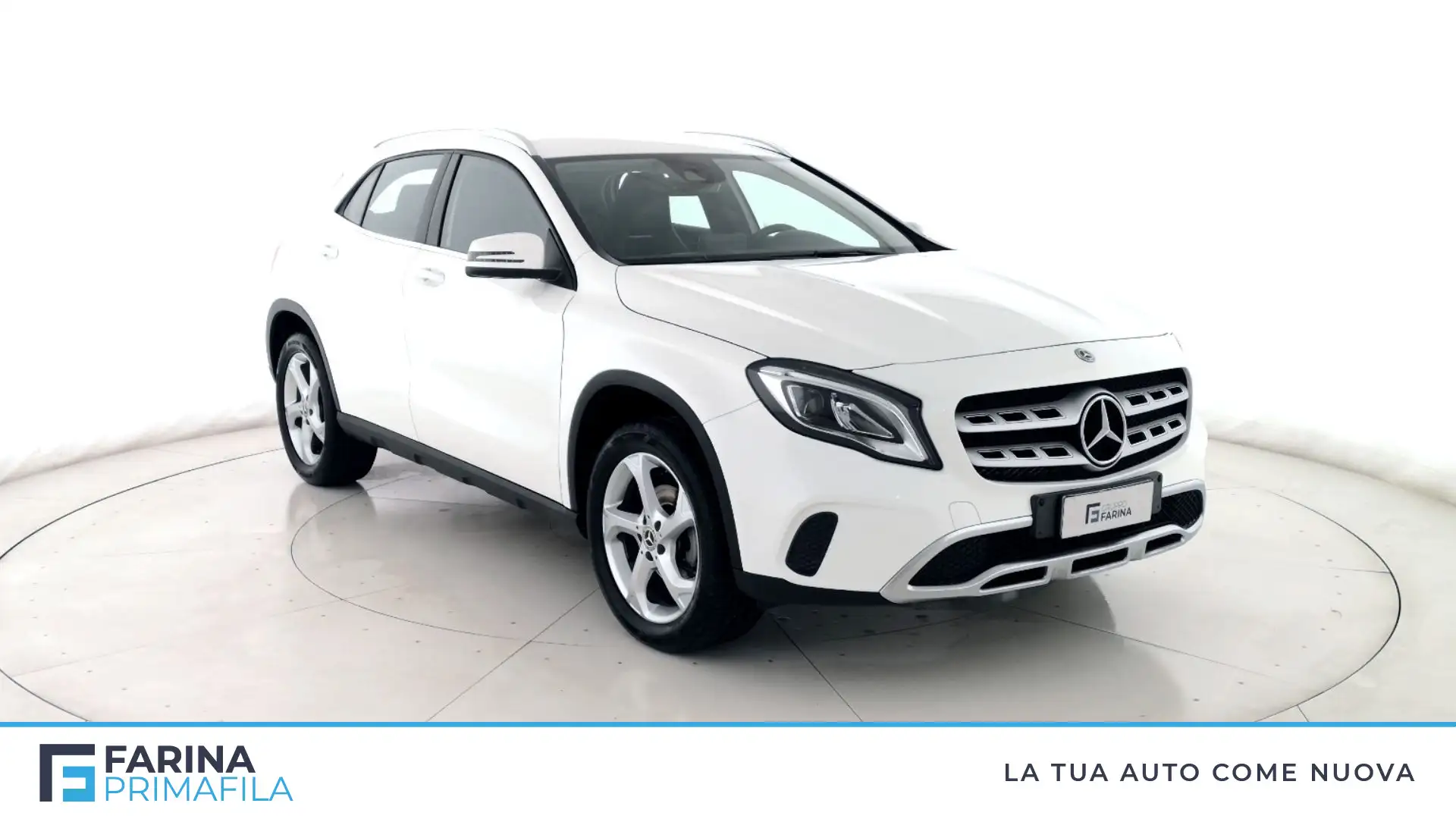 Mercedes-Benz GLA 180 180 d Sport auto Bianco - 2