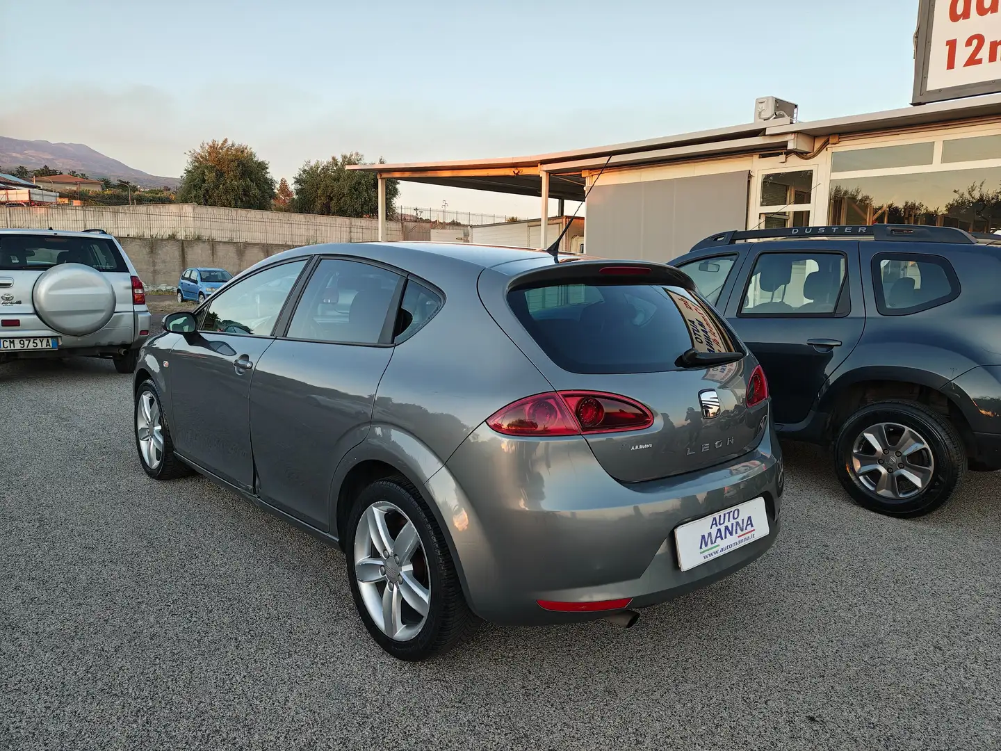 SEAT Leon Leon 1.9 tdi Reference Gris - 2