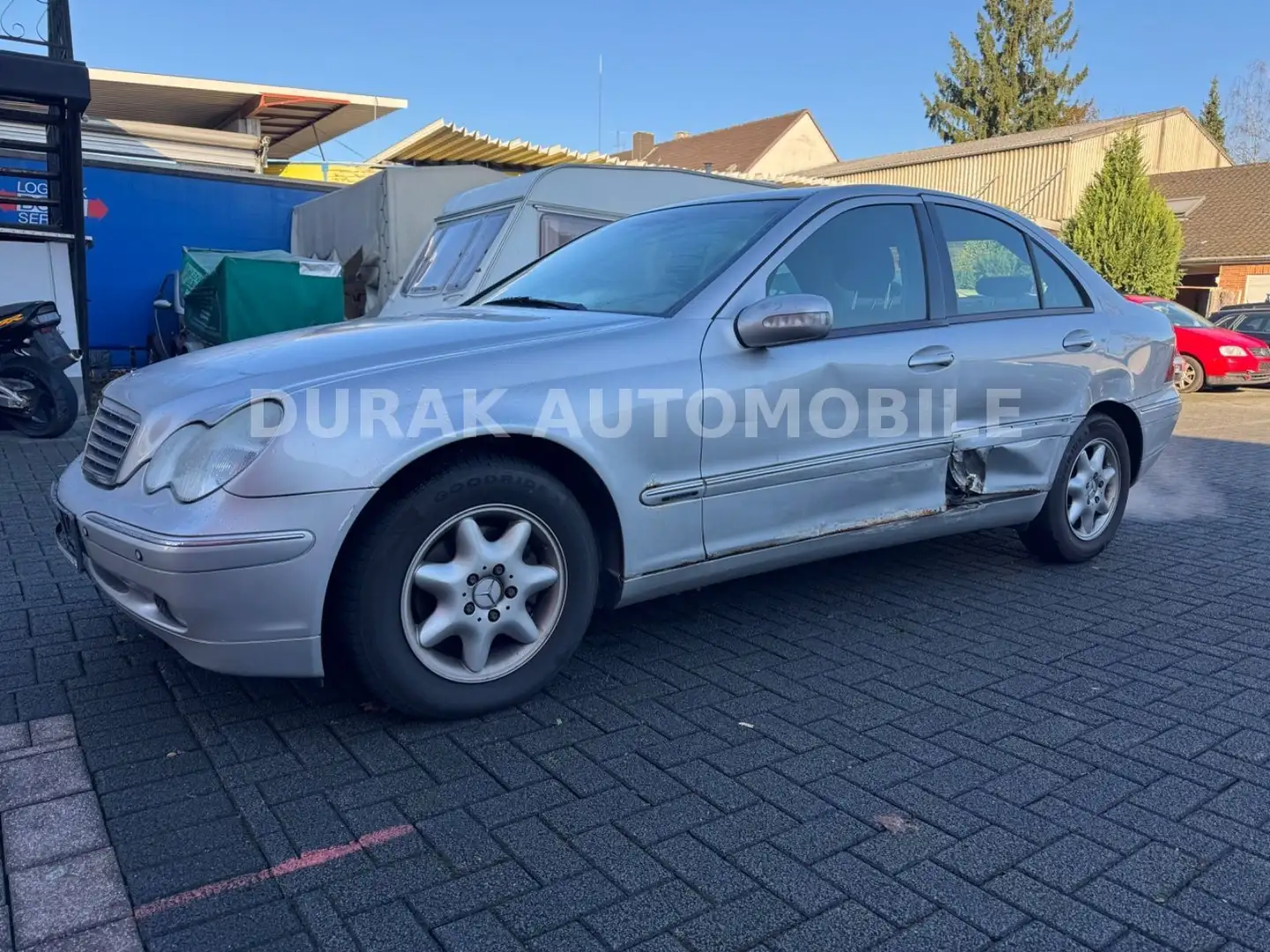 Mercedes-Benz C 180 C Limousine C 180 Kompressor UNFALL Argento - 2