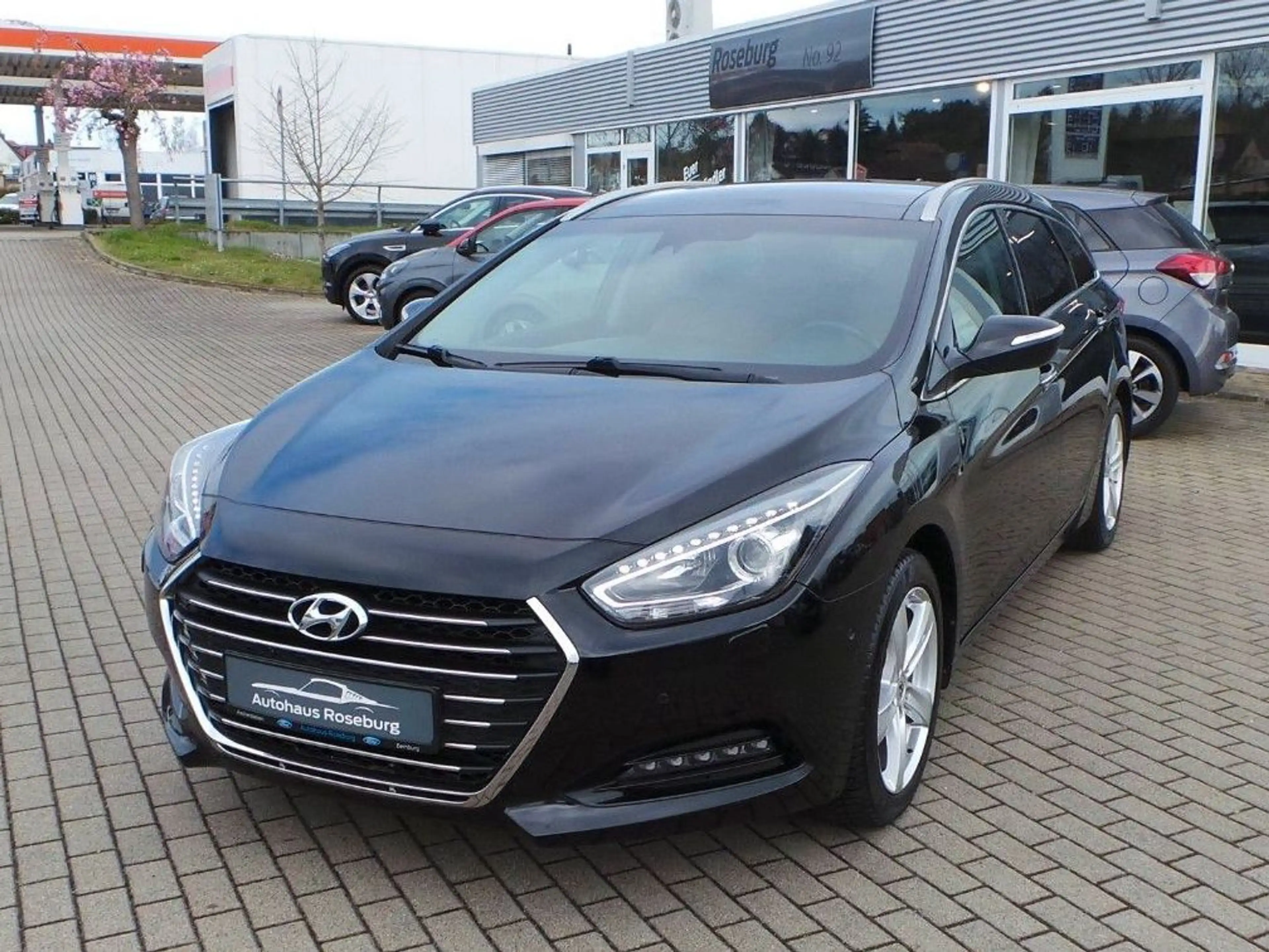 Hyundai i40 cw Premium LEDER NAVI KAMERA EL. HECKKLAPPE