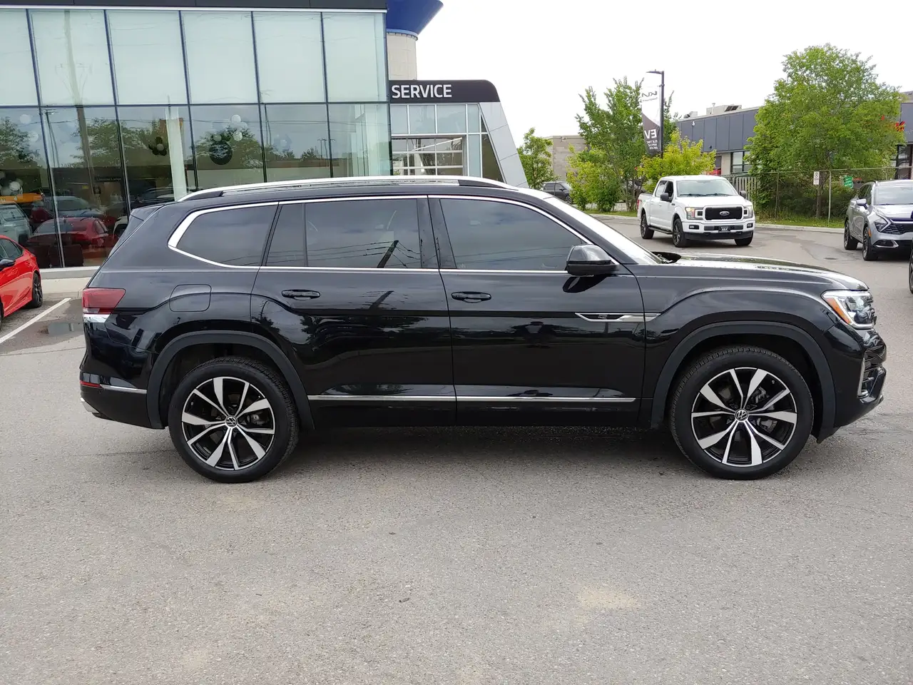 Volkswagen Atlas снимка Volkswagen Atlas