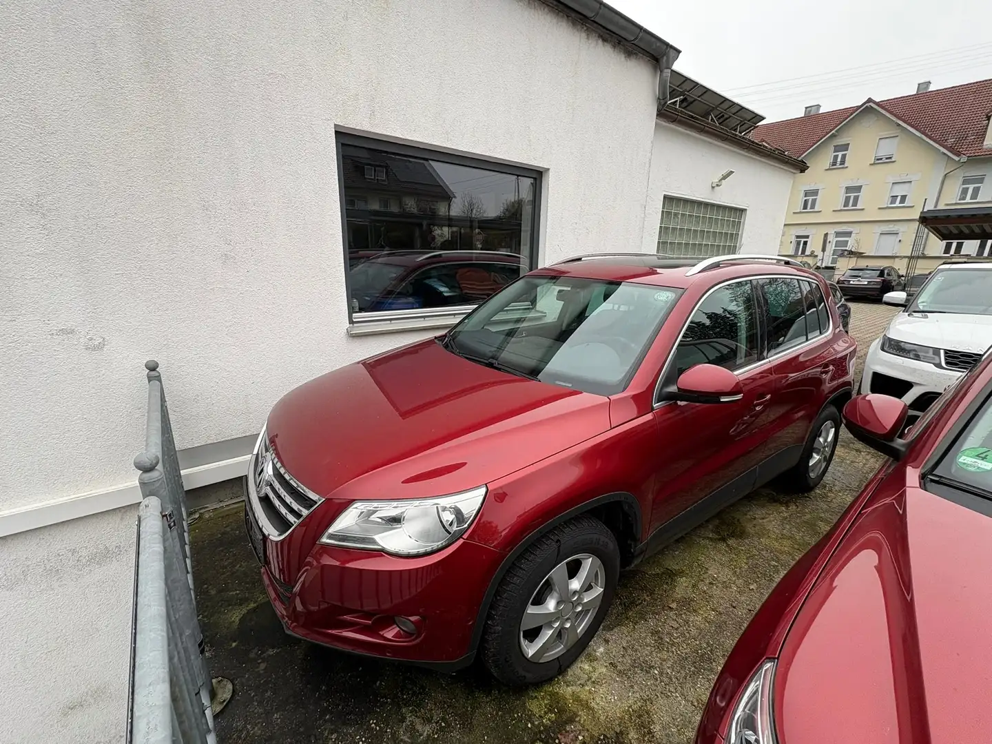 Volkswagen Tiguan Sport Turbolader defekt!! Czerwony - 1