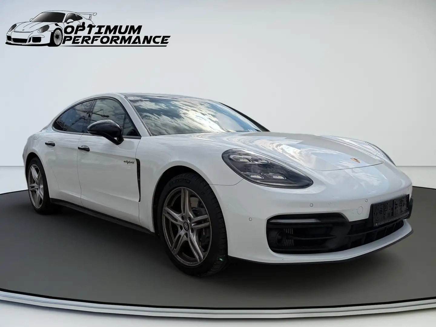 Porsche Panamera 4 E-Hybrid Weiß - 2