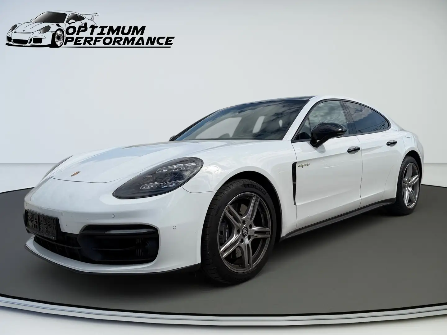 Porsche Panamera 4 E-Hybrid Weiß - 1