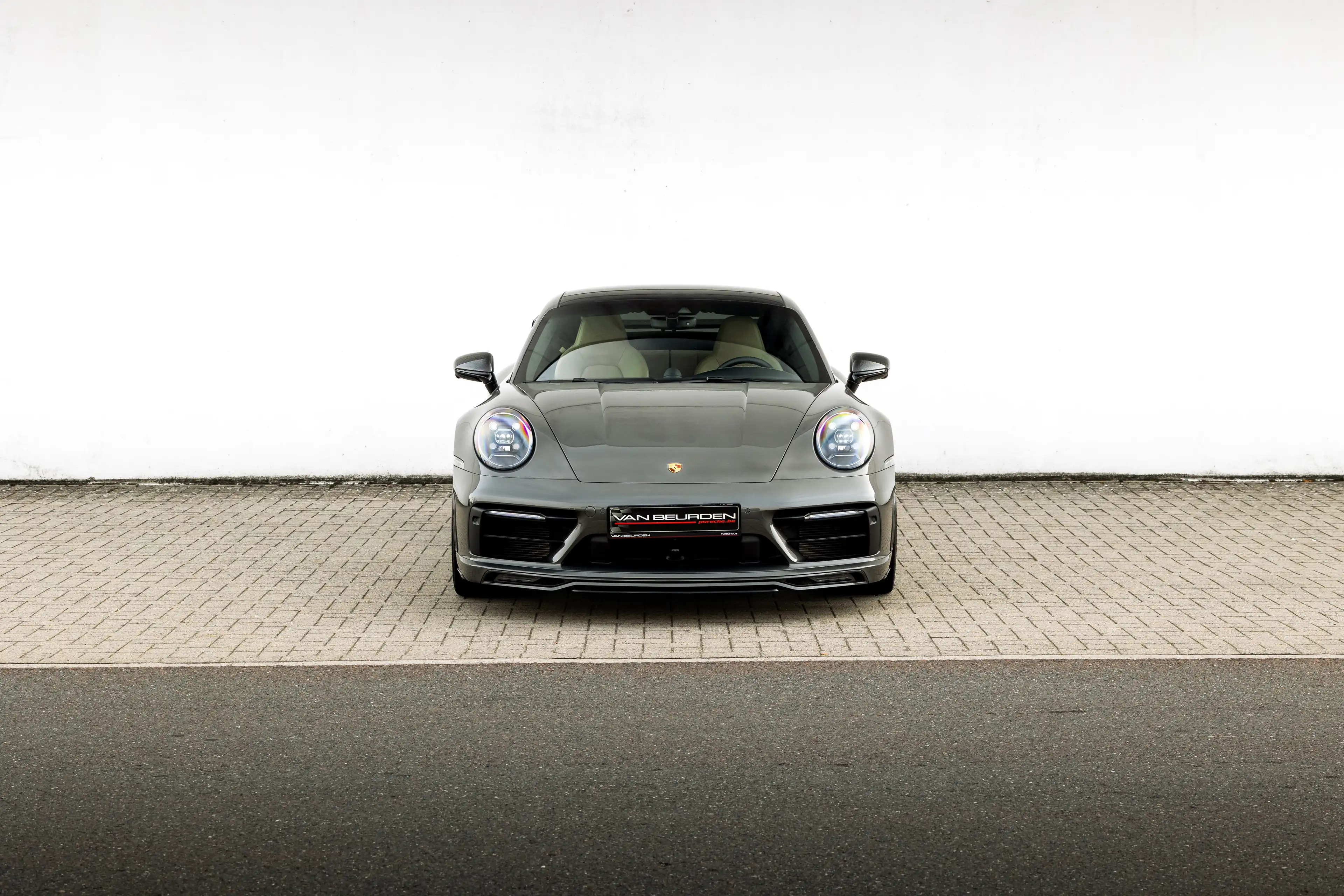 Porsche 992 Carrera S / Techart kit - 550 pk - Adaptive Cruise Control — photo 15