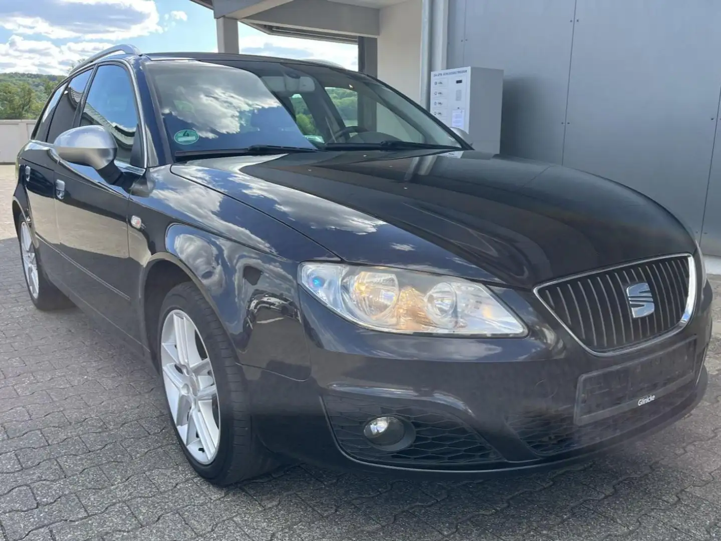 SEAT Exeo Exeo ST 2.0 TDI CR Style Top Zustand Negro - 2