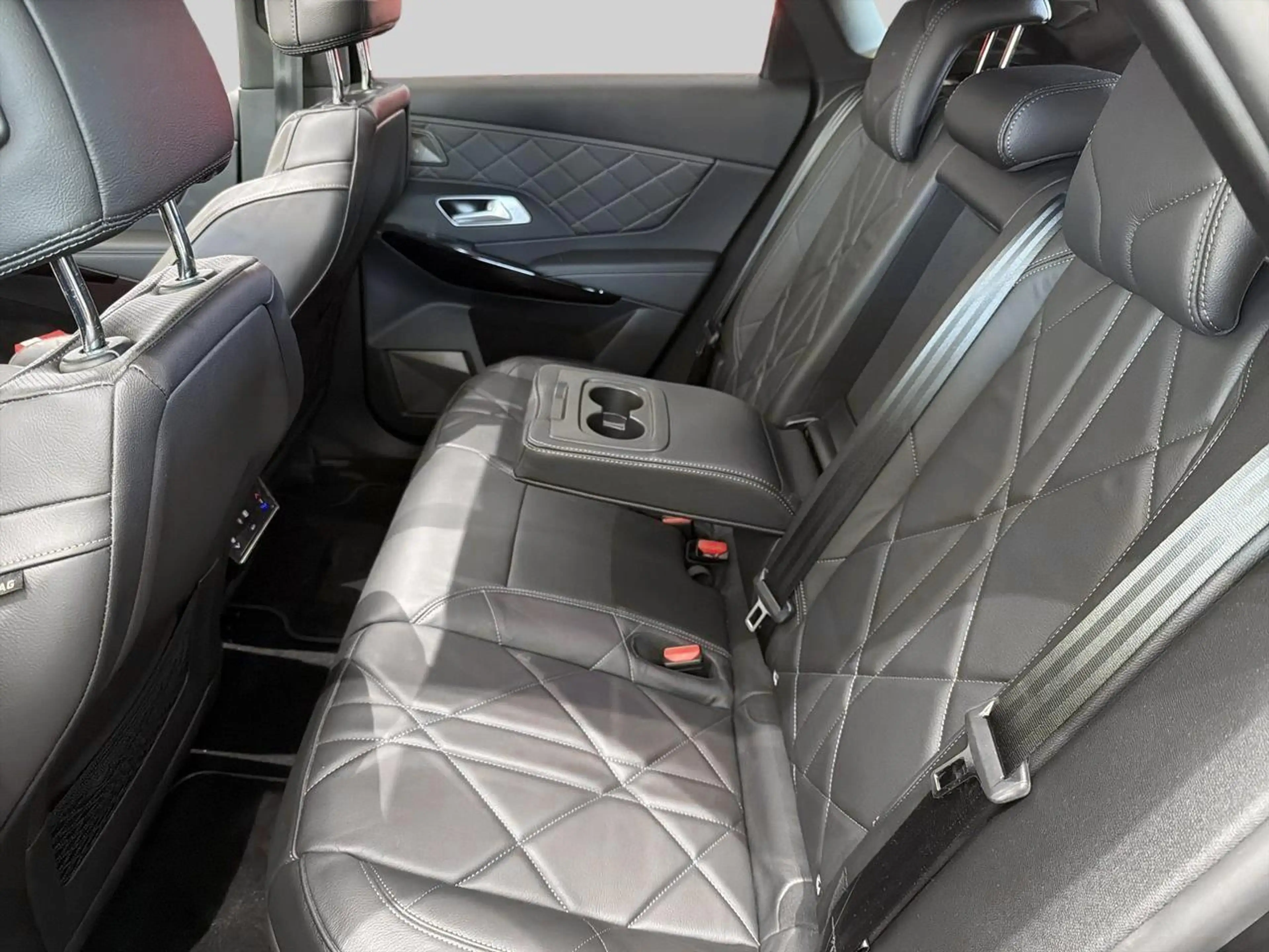 DS Automobiles DS 7 E-Tense 4x4 300 Rivoli — photo 15