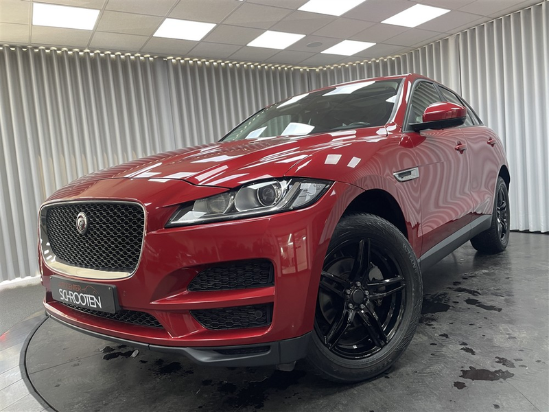 Jaguar F-Pace Pure — photo 12