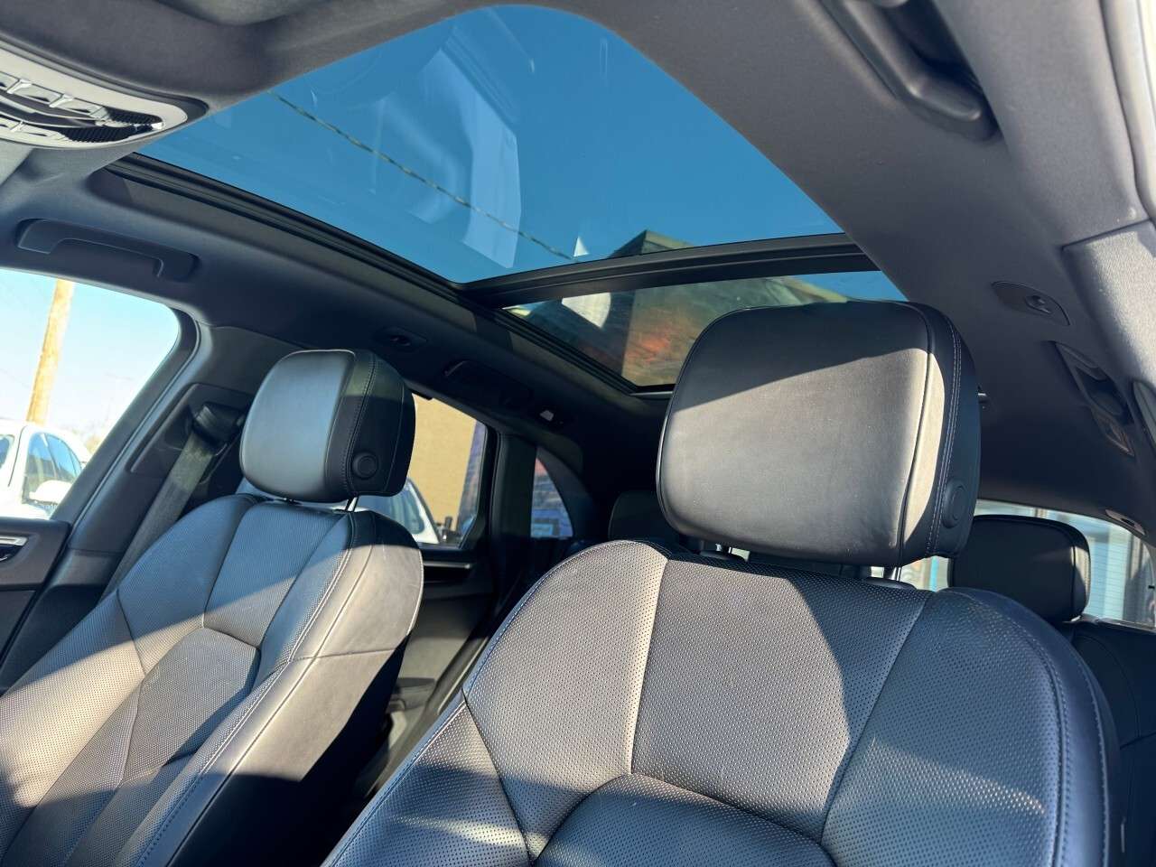 2018 Porsche Macan S AWD thumb 13