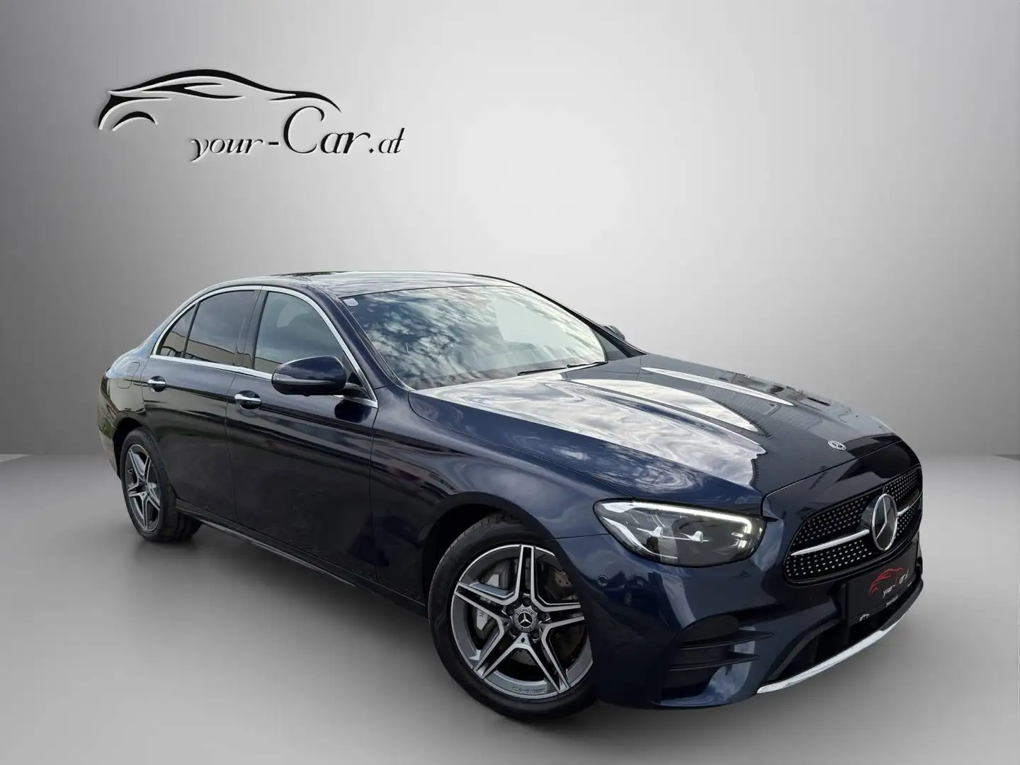 Mercedes-Benz E 300 de PHEV Limousine Aut. *AMG, 360°, ACC, AMBI, AHK, LED, WIDESCREEN, KEYLESS* Blau - 1