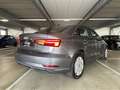 Audi A3 Limousine 30 TDI Teilleder PDC AHK Temp SH Grau - thumbnail 3
