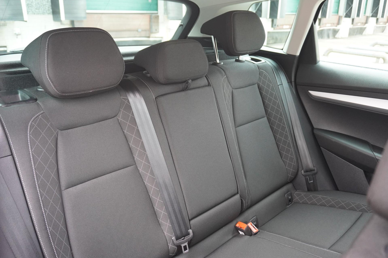 Skoda Karoq 1.5 TSI 150pk DSG ACT Business Edition | Trekhaak — photo 15
