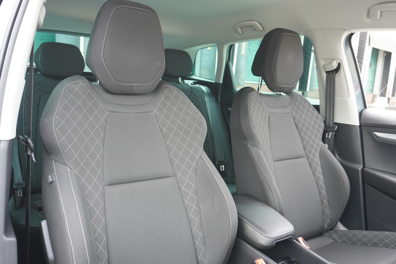Skoda Karoq 1.5 TSI 150pk DSG ACT Business Edition | Trekhaak — photo 14