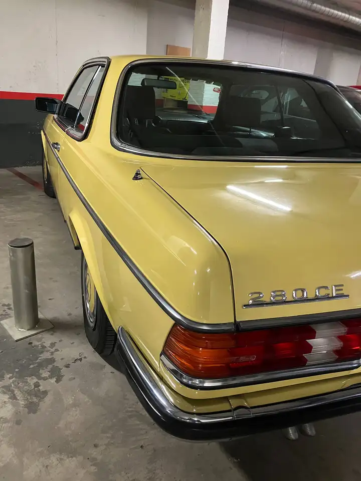 Mercedes-Benz Baureihe 123 280 CE, foto 11