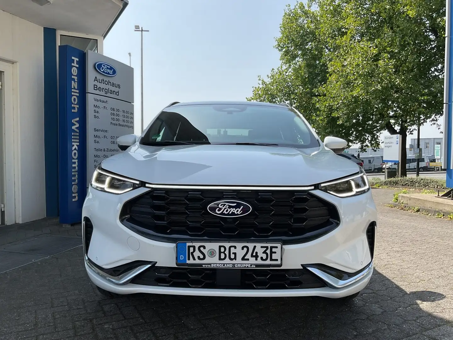 Ford Kuga ST-Line X PHEV *FGS*LED*PANO*AHK*SHZ*iACC Weiß - 2