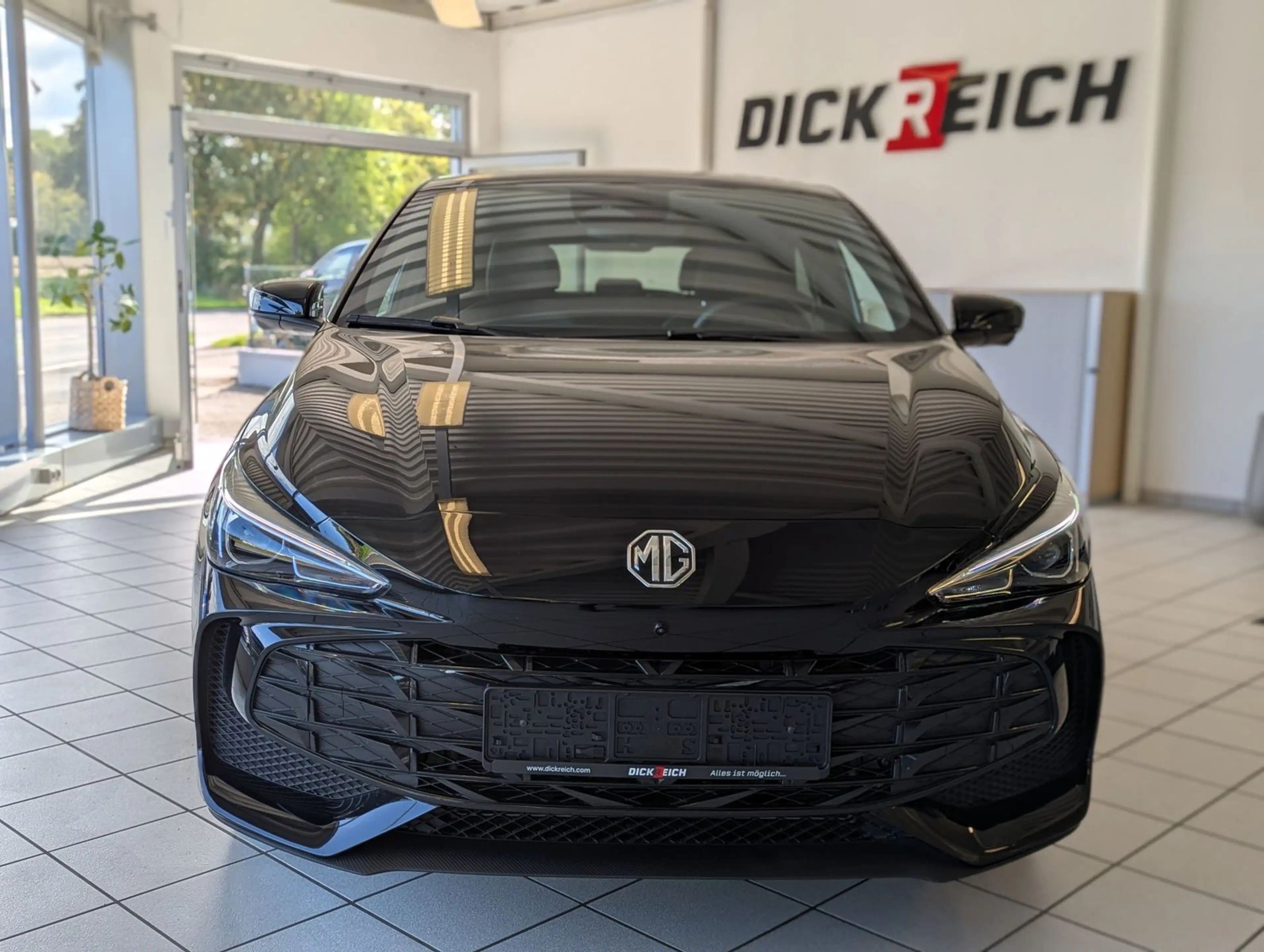 MG MG3 1.5 Hybrid+ Luxury LED 360° Navi ACC 16" — photo 2