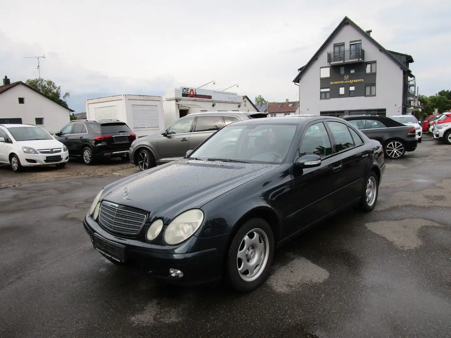 Mercedes-Benz E 200 Kompressor Lim. NAVI-COMAND*PDC*TÜV-02-27* Noir - 1