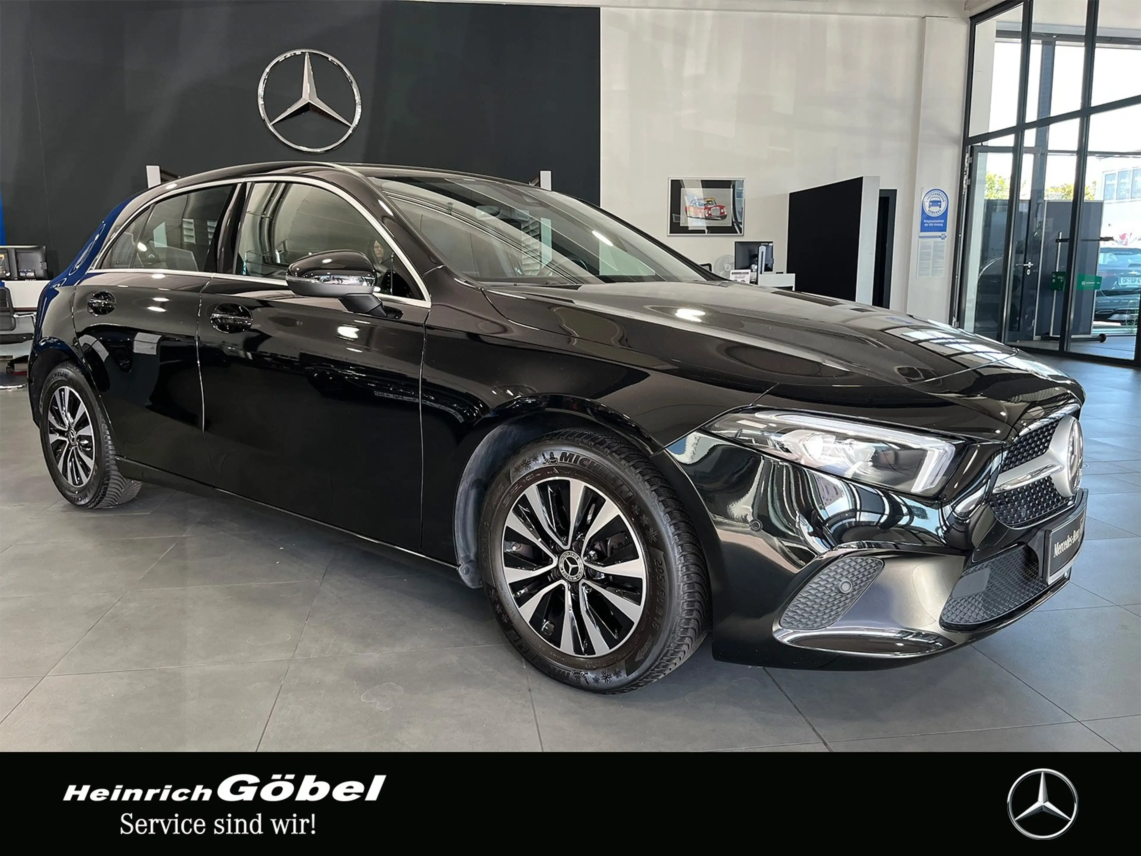 Mercedes-Benz A 180 PROGRESSIVE+LED+NAVI+SHZ+CARPLAY — photo 2