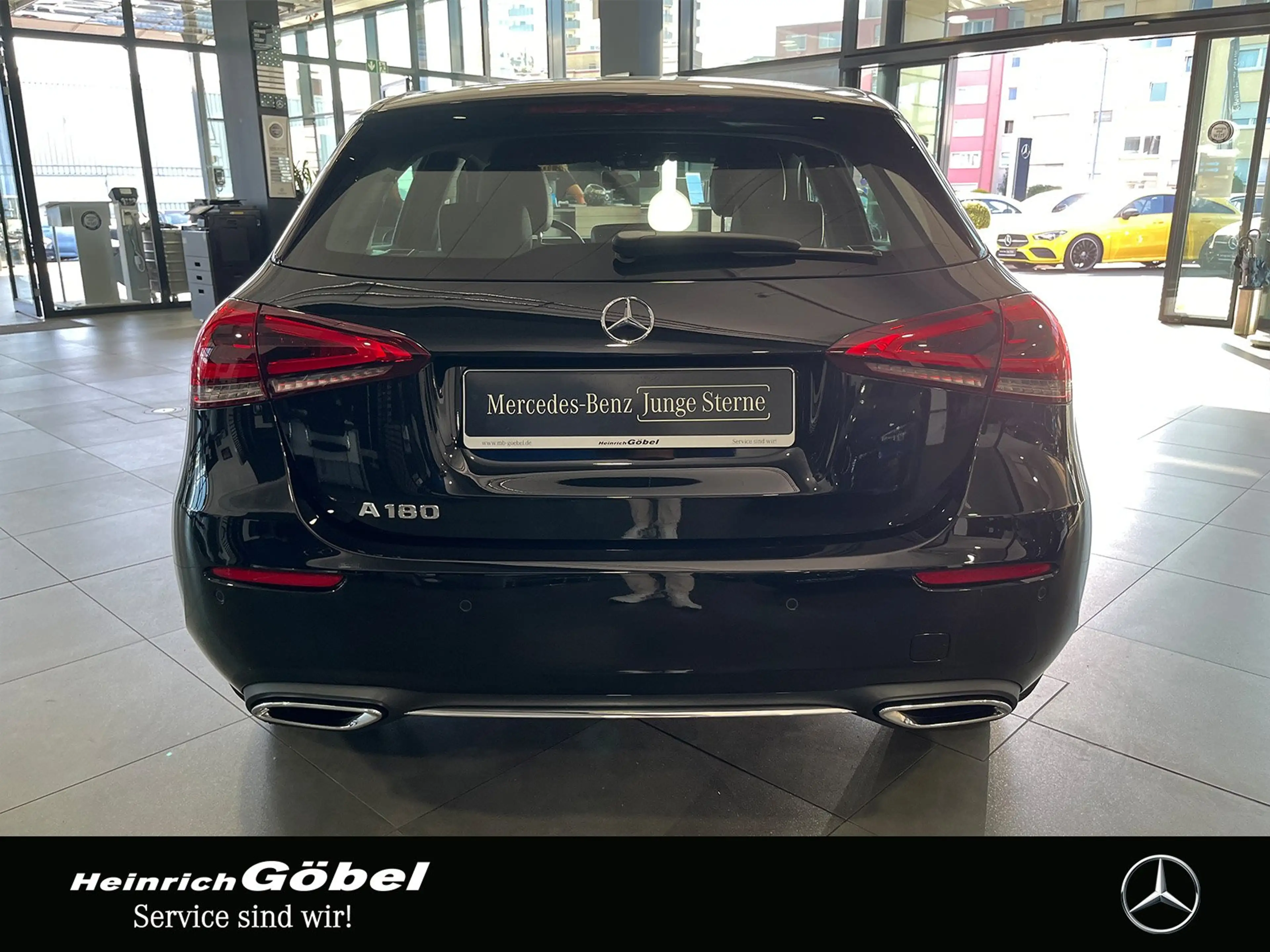 Mercedes-Benz A 180 PROGRESSIVE+LED+NAVI+SHZ+CARPLAY — photo 5