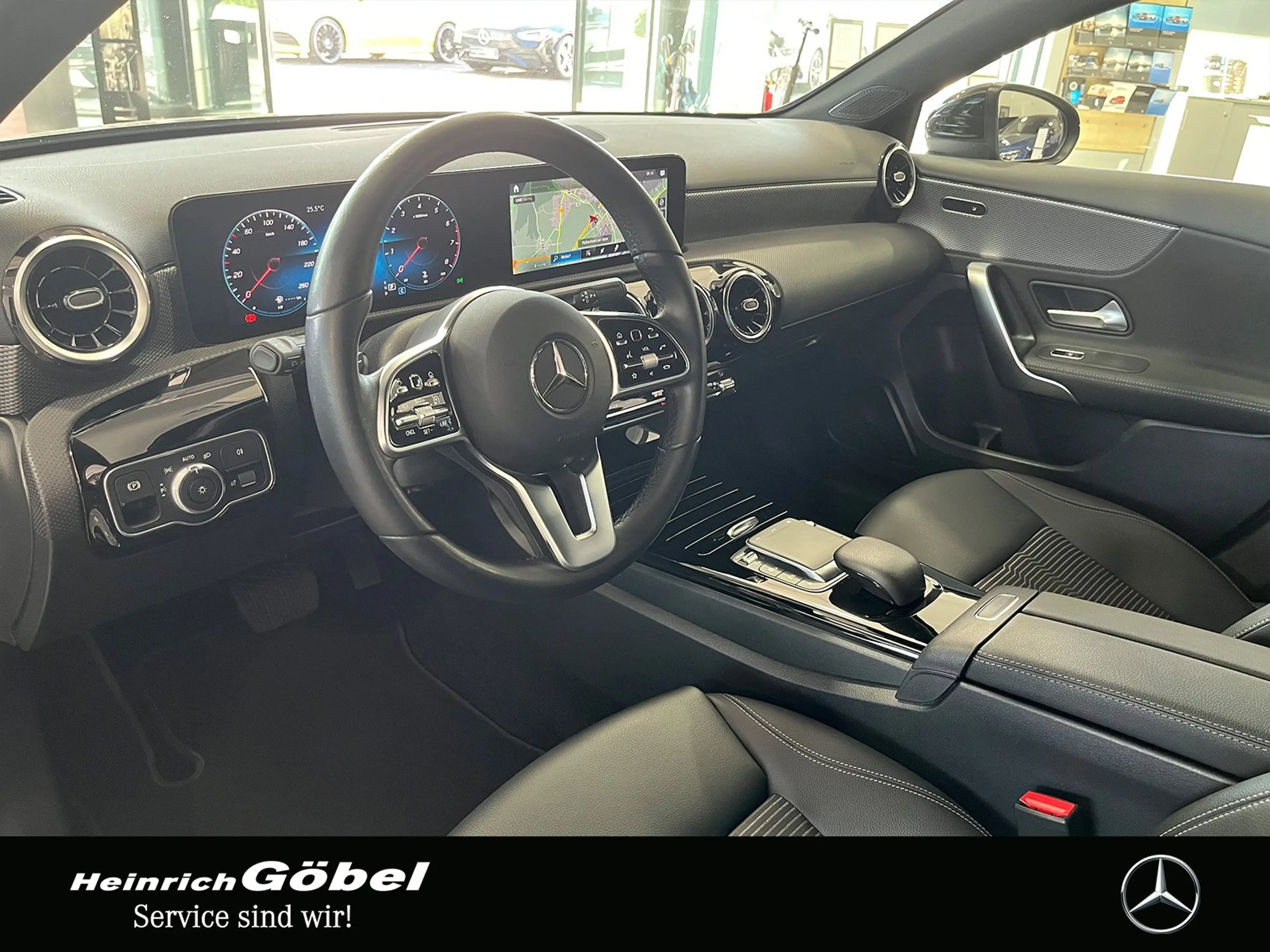Mercedes-Benz A 180 PROGRESSIVE+LED+NAVI+SHZ+CARPLAY — photo 10