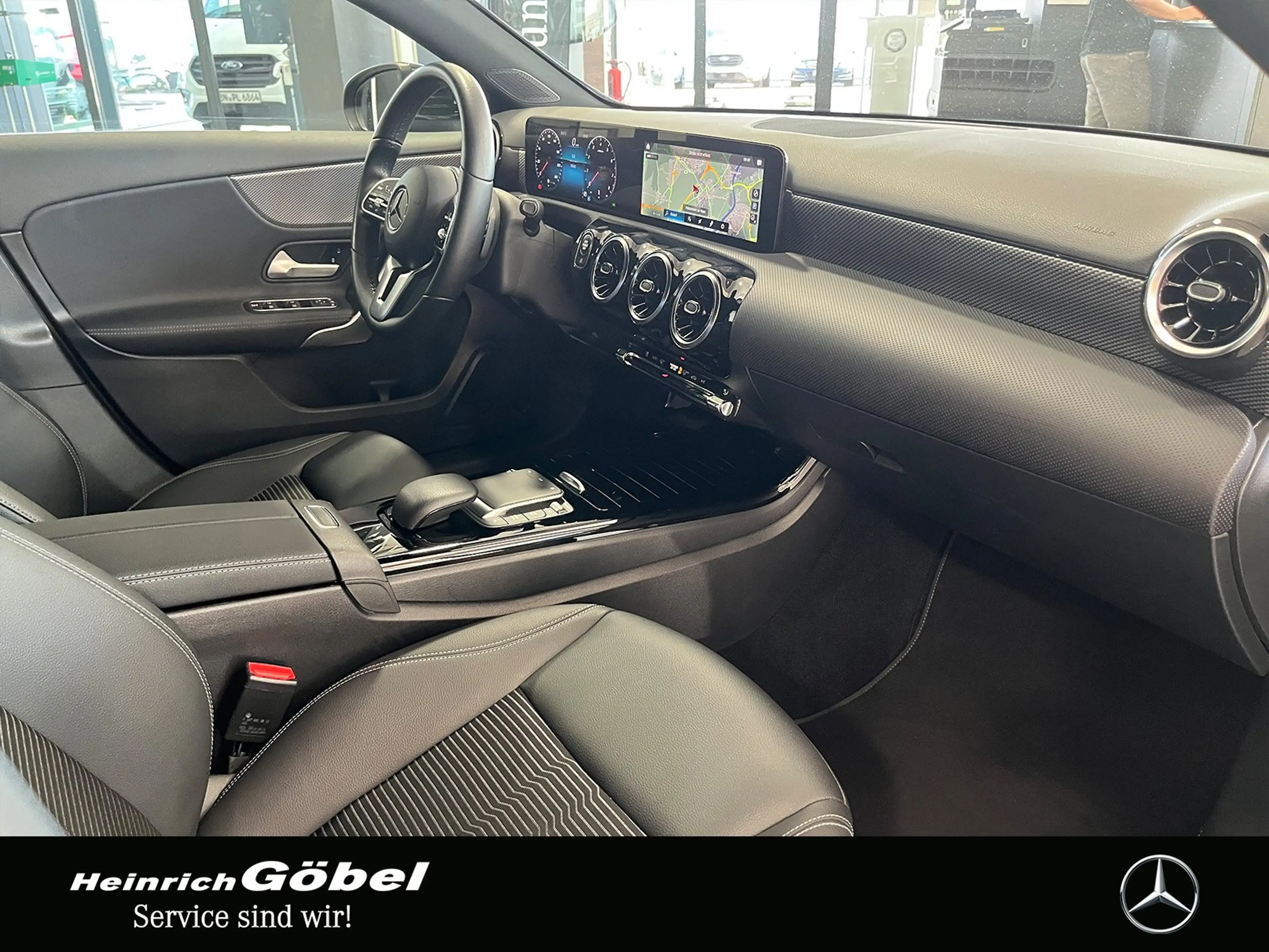 Mercedes-Benz A 180 PROGRESSIVE+LED+NAVI+SHZ+CARPLAY — photo 7