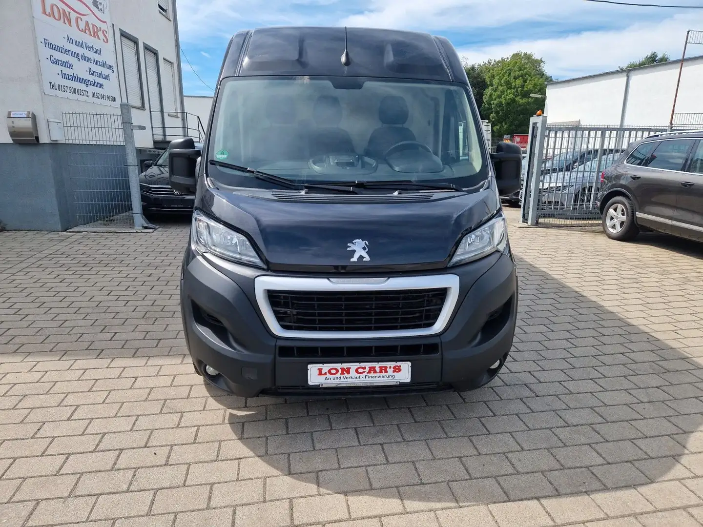 Peugeot Boxer Kasten Hochraum 335 L3H2 Premium BlueHDi Grau - 2