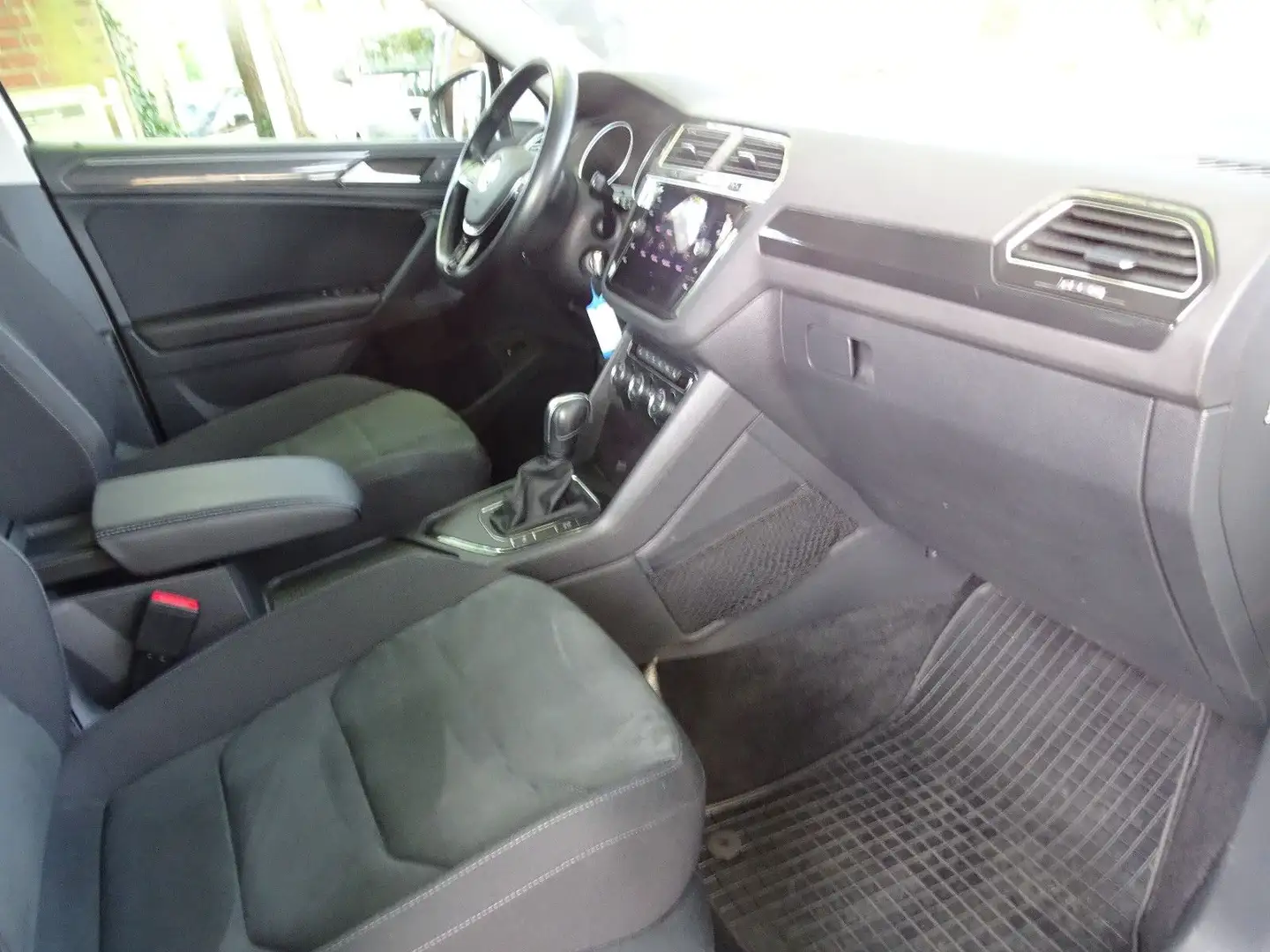 Volkswagen Tiguan Highline Navi PDC Head UP DSG AHK Blanc - 2