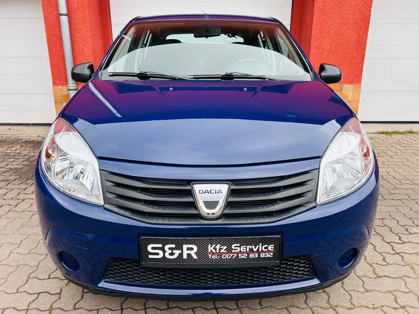 Dacia Sandero Ambiance Blau - 2