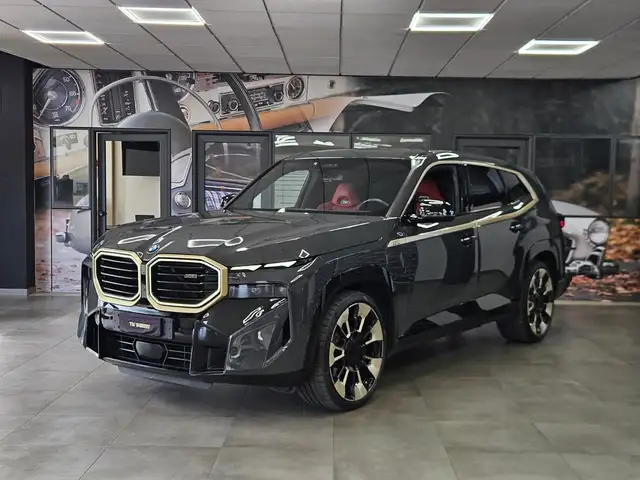 BMW XM 4.4 phev auto - IVA ESPOSTA