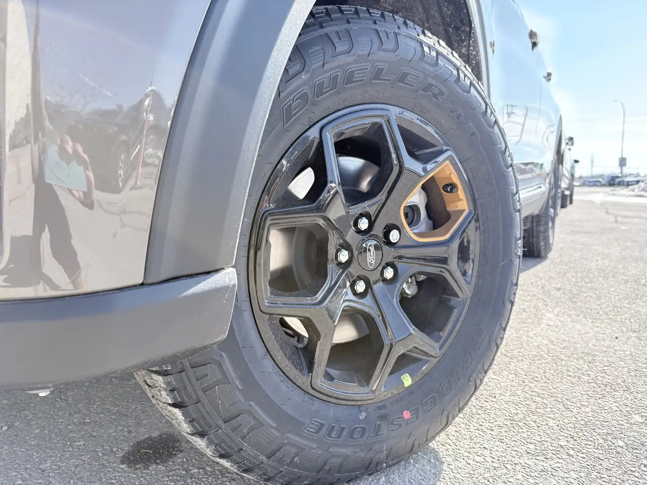 Ford Explorer снимка Ford Explorer